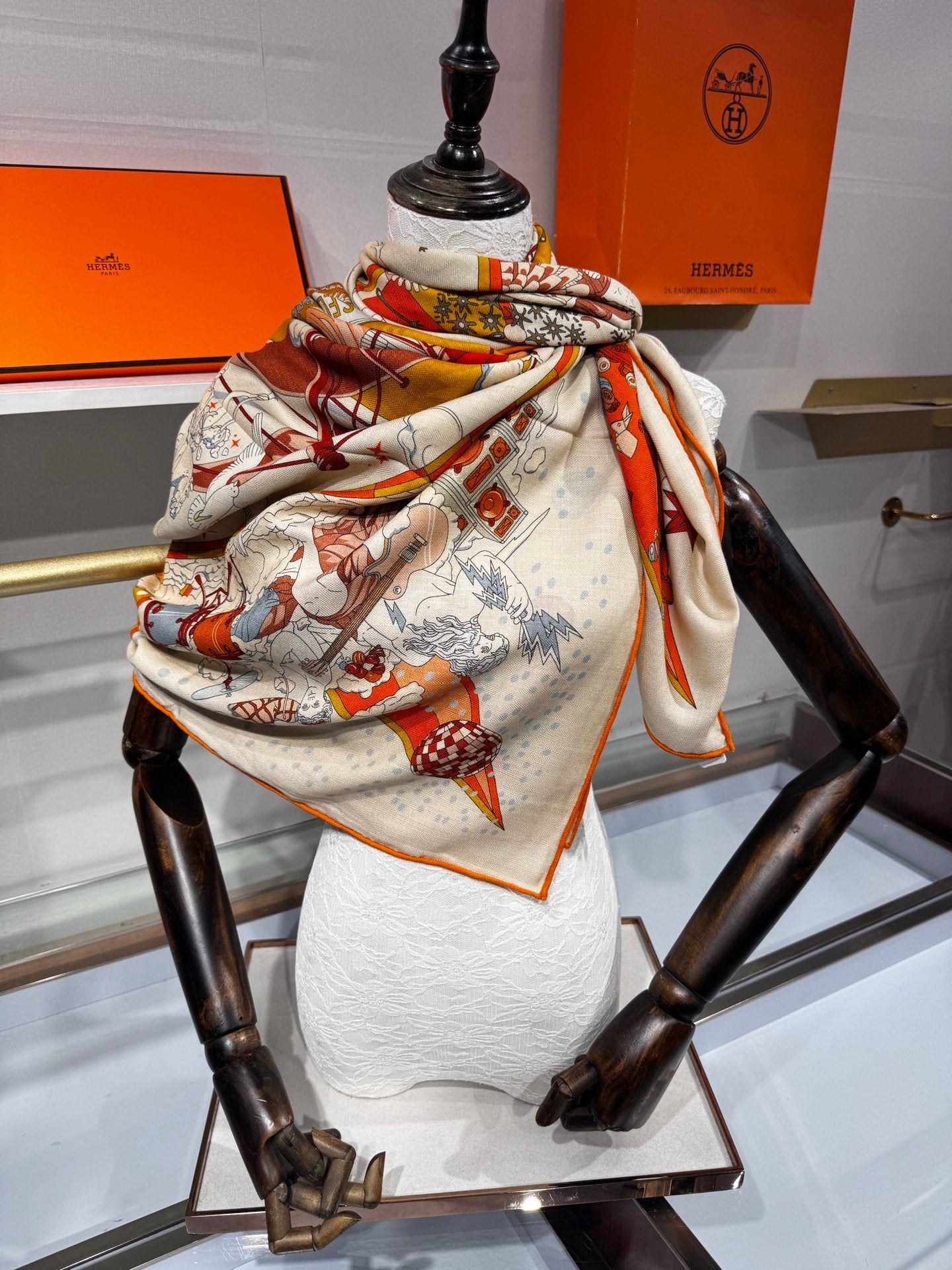 Hermès Flagship Shawl 140x140cm Brown Colorful Cashmere Silk 212385