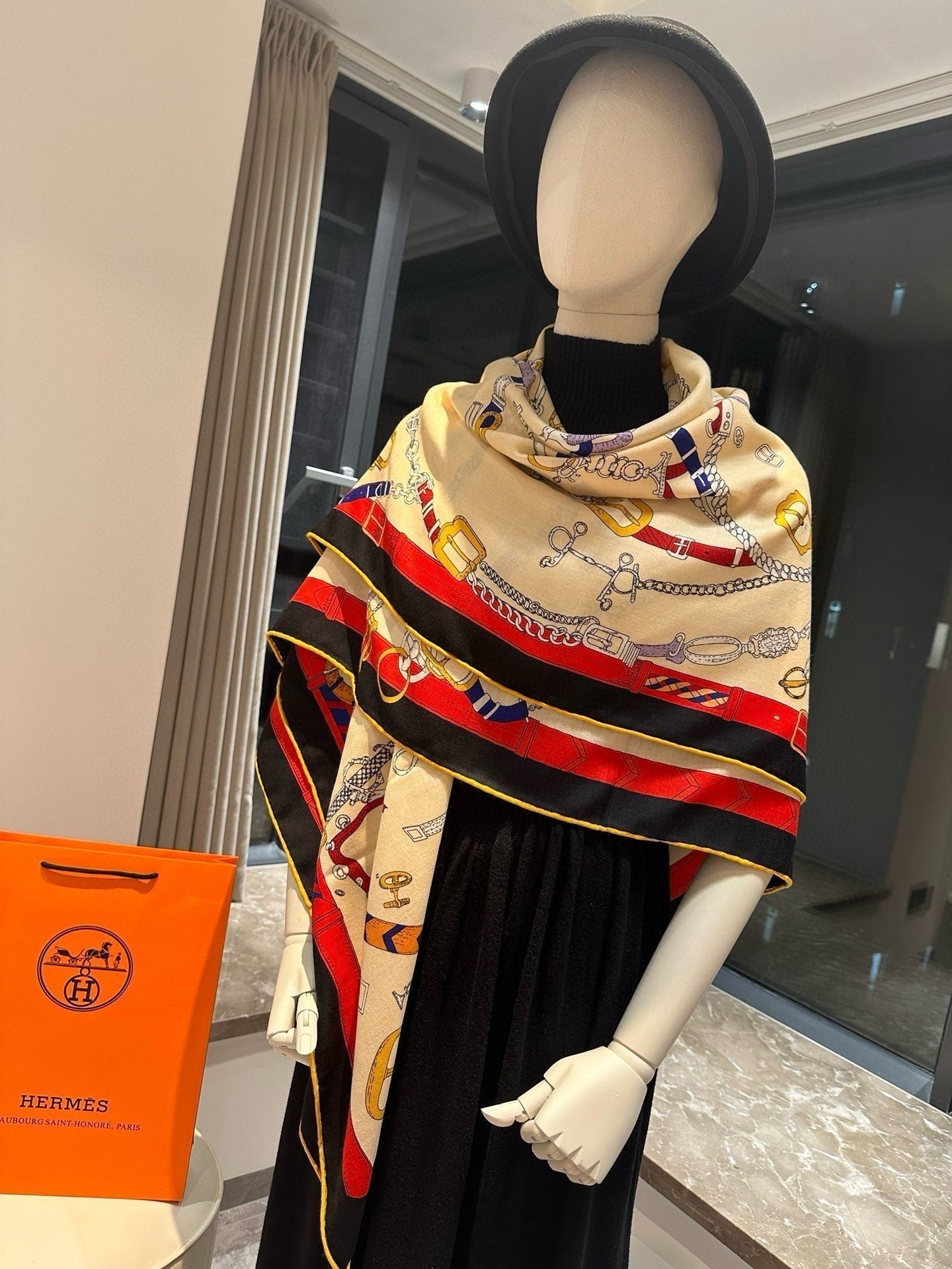 SCARF 140 CM COLORFUL 387902