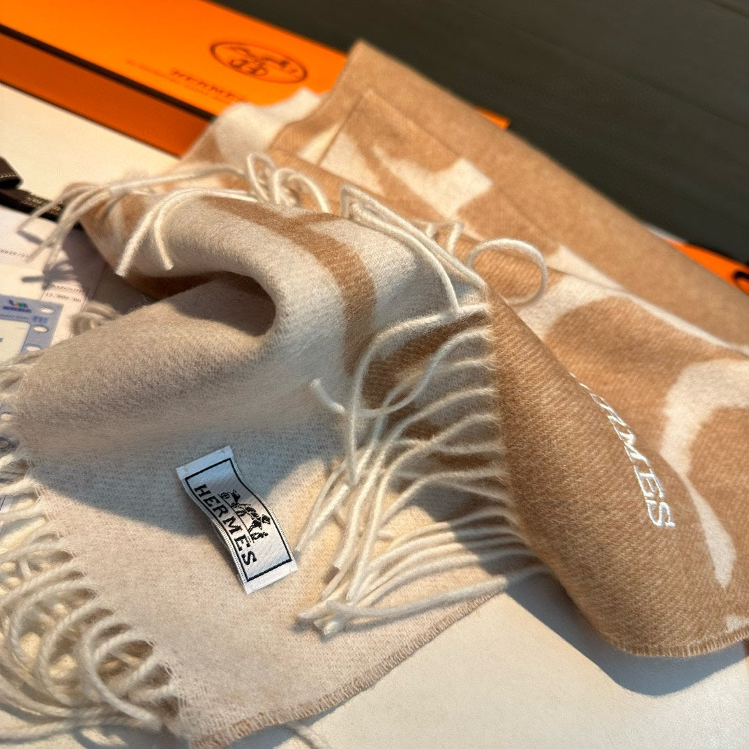 Scarf 180 CM Beige Mix White Wool