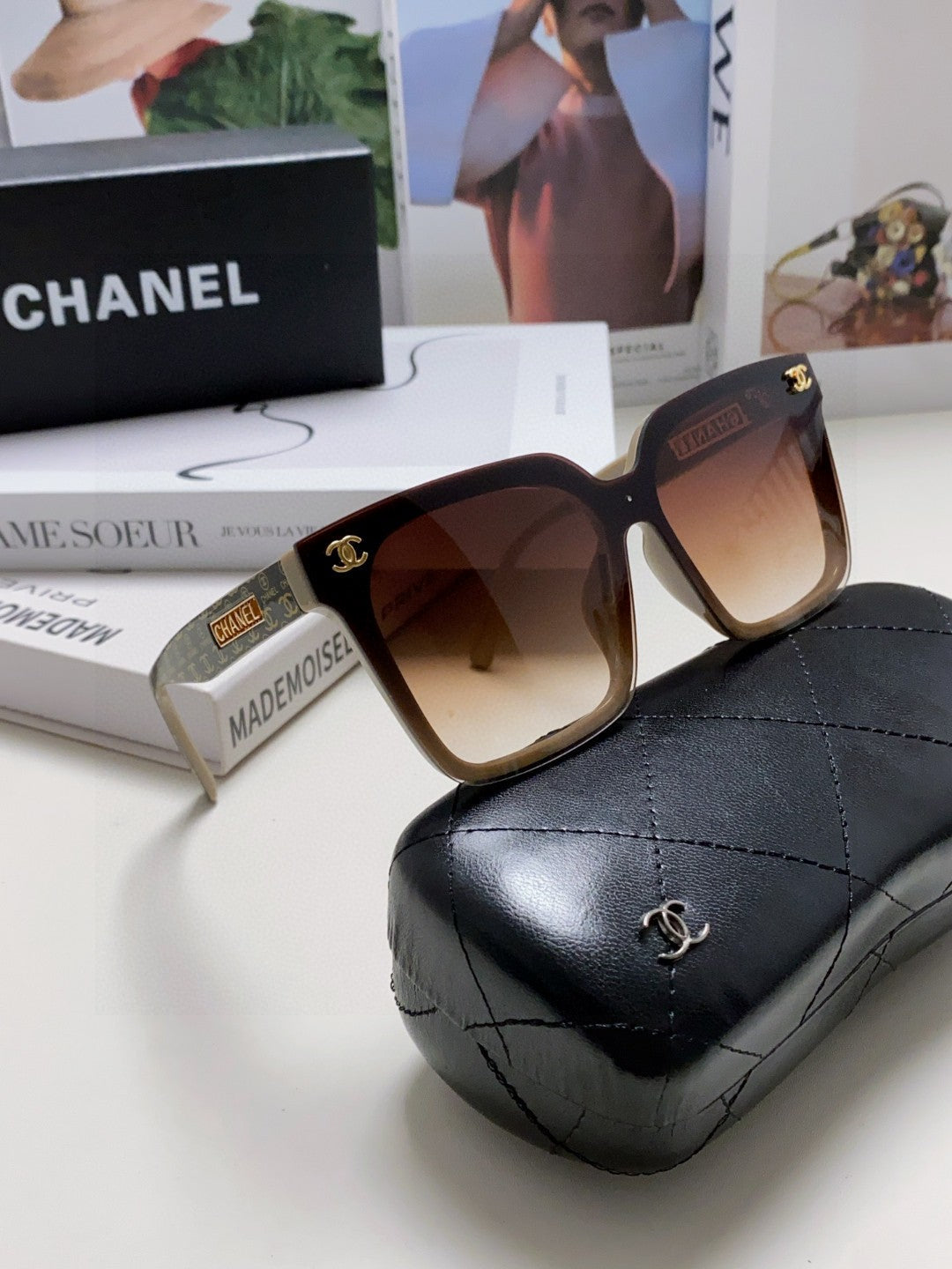 CC Sunglasses 429521