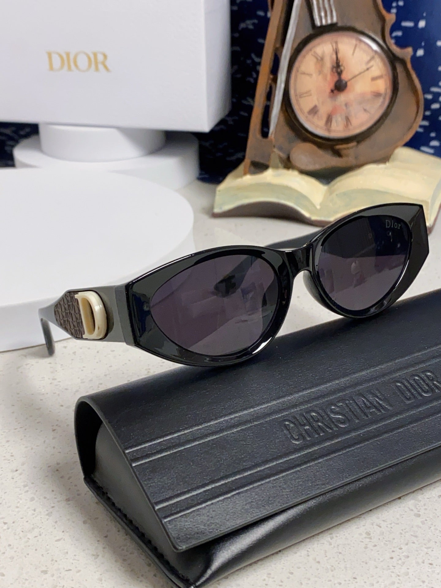 CD Sunglasses 429538