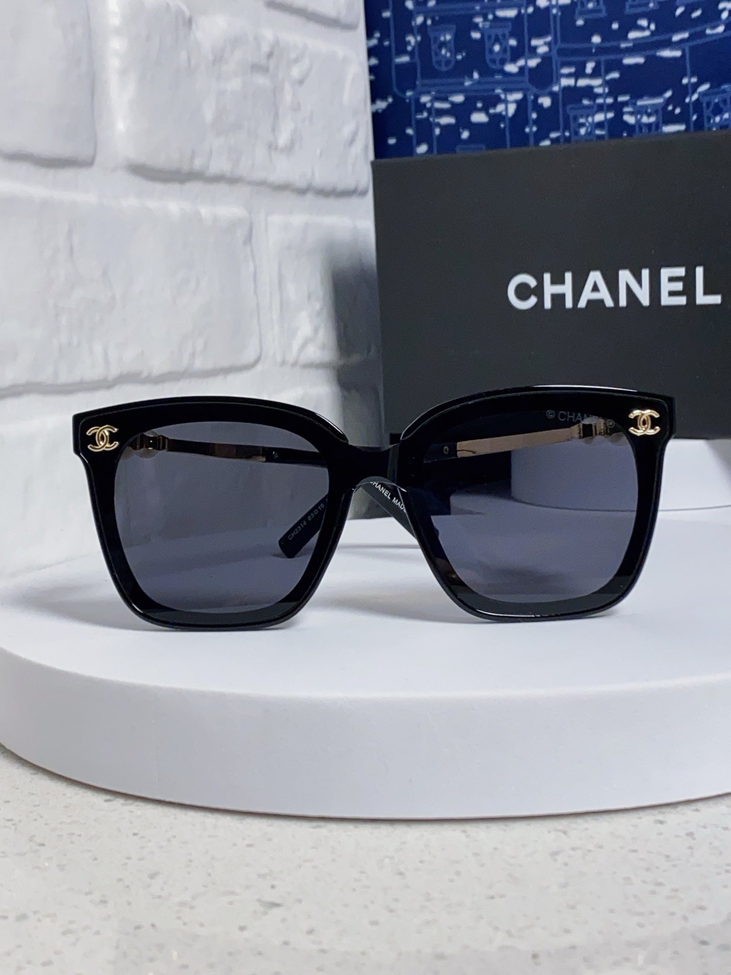 CC Sunglasses 429555