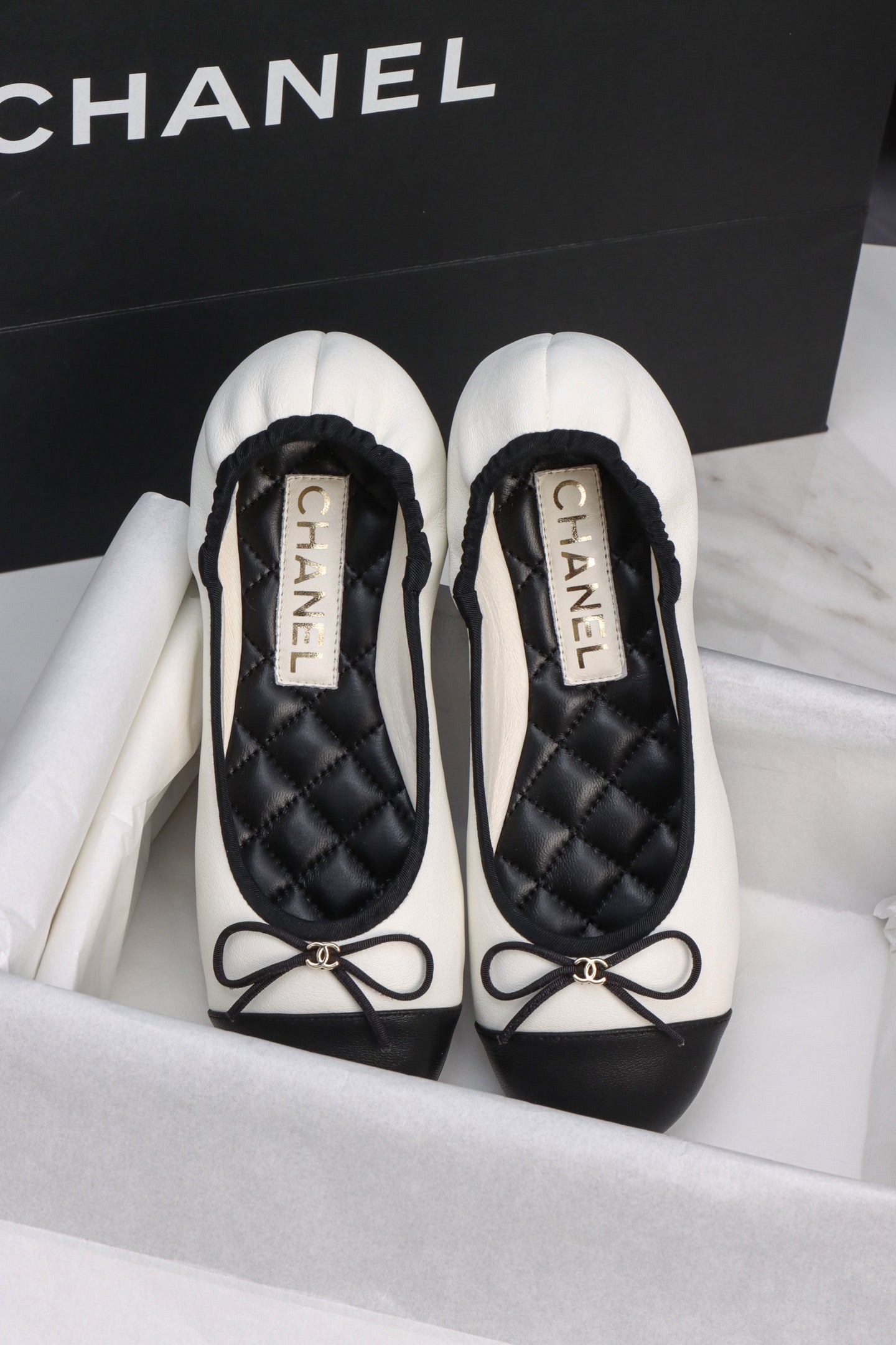 CC 26s Elasticated Ballerinas Black White Leather 964703