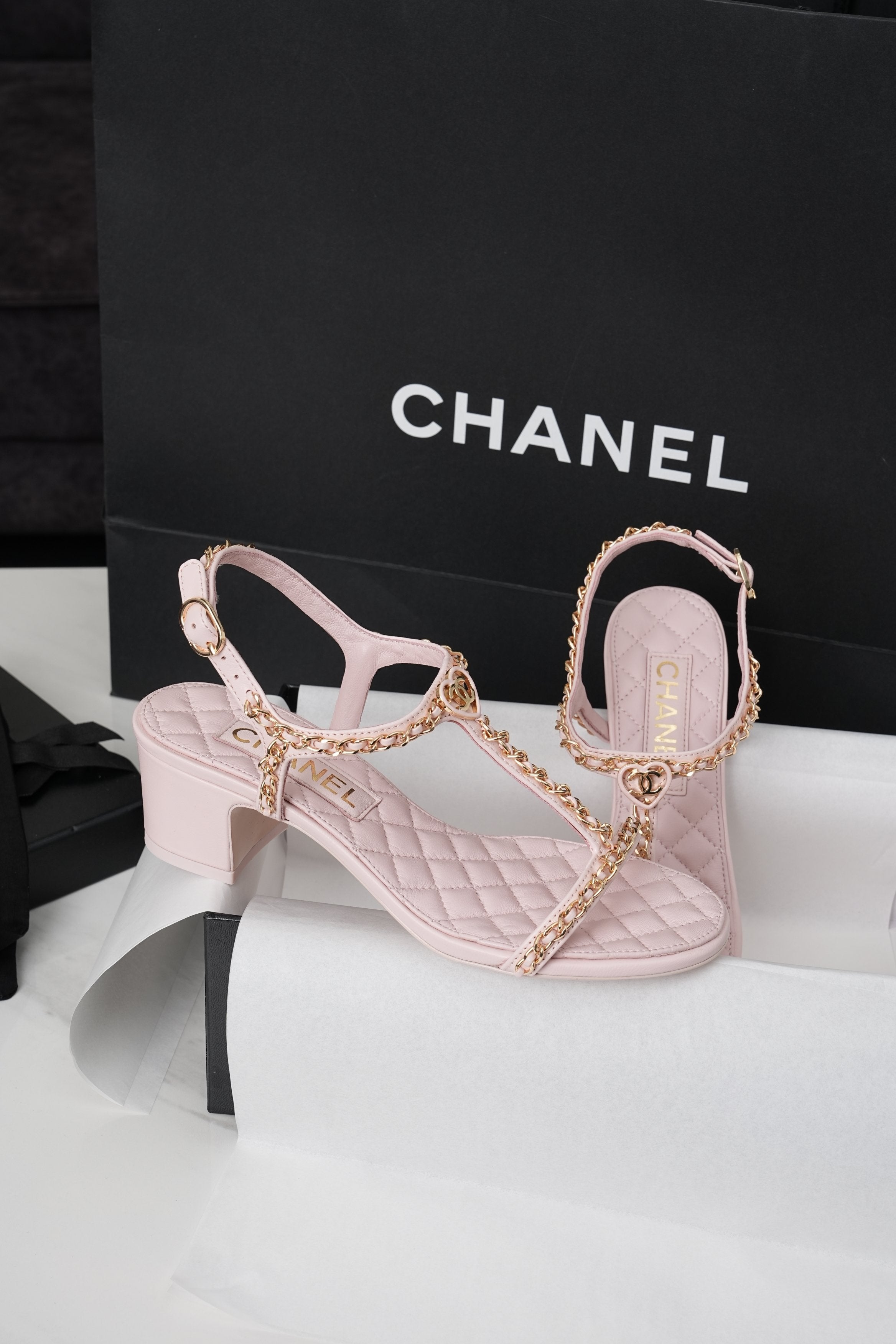 CC 26s Heart CC T-Strap Sandals Light Pink Quilted Leather 964933