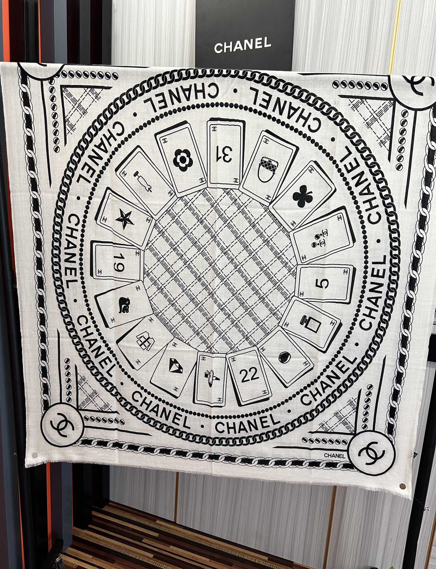 CC Camellia Letter Print 200cm White Black Cashmere 153113