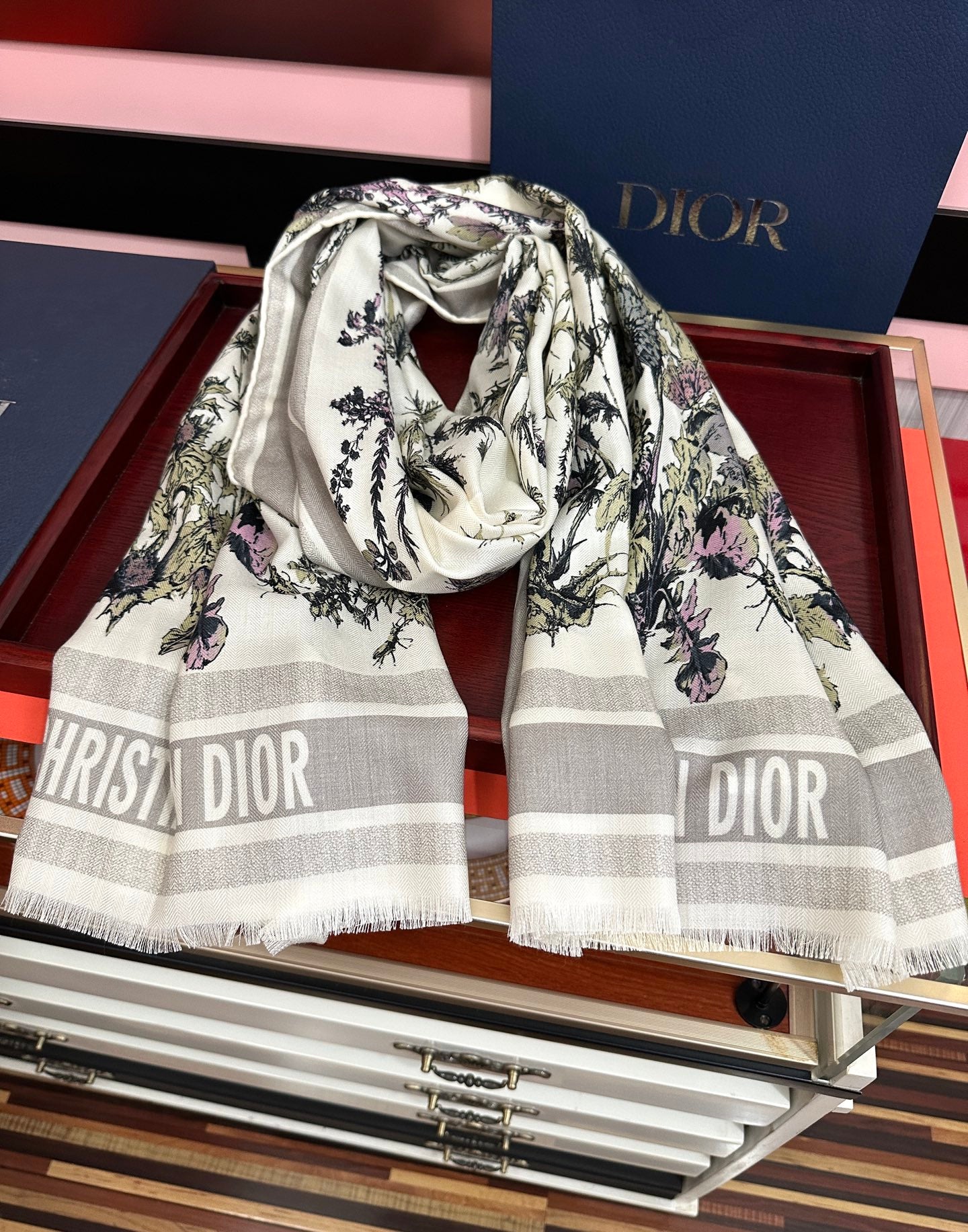 CD Double-Sided Chardons Scarf 185cm White Gray Cashmere 271211