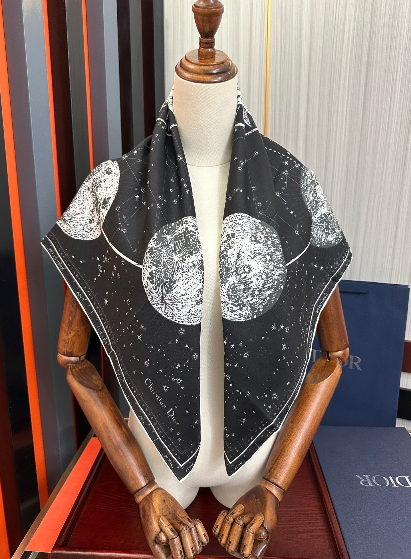 Dior 26s Scarf 90cm Silk 303323
