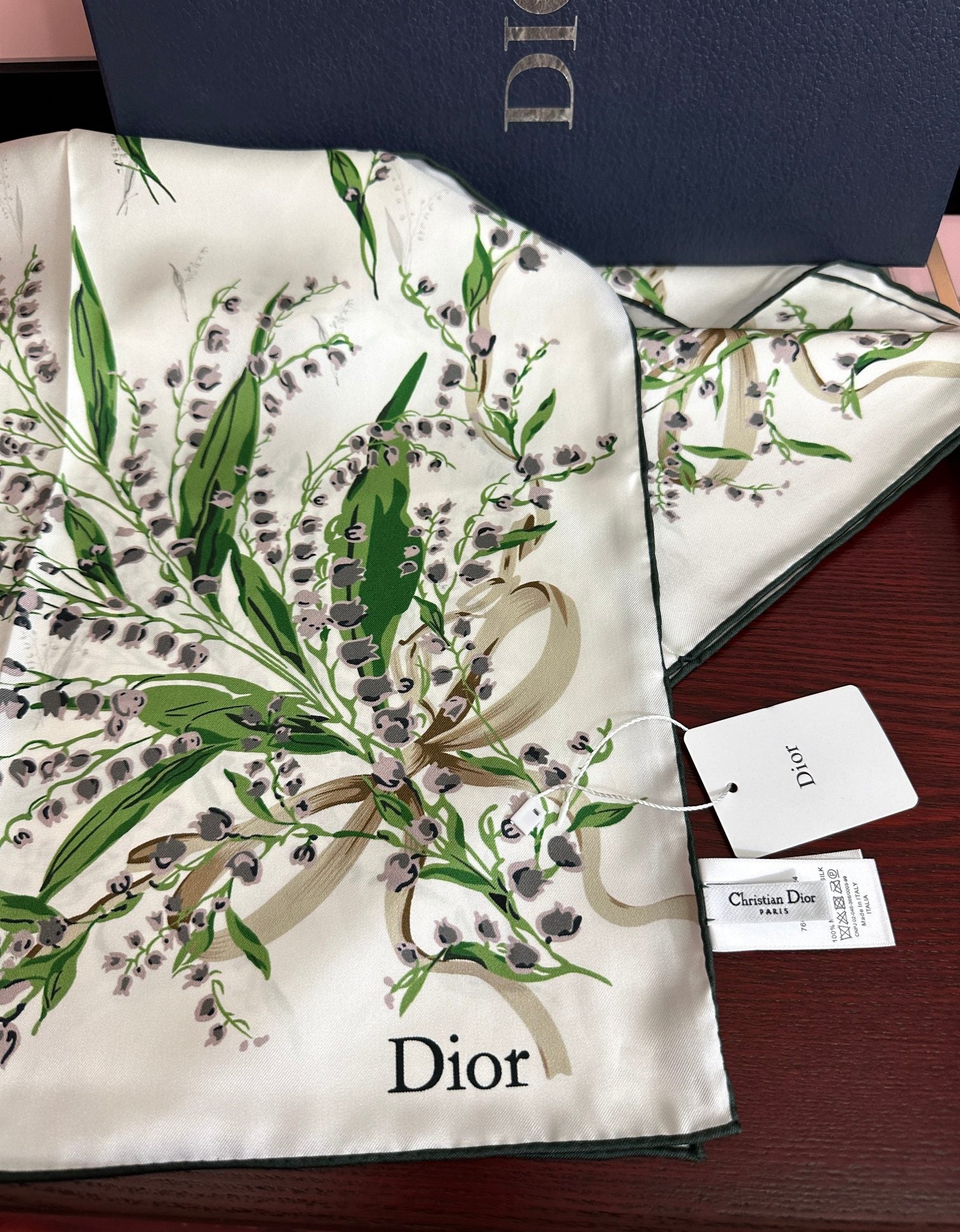 CD Scarf 90x90 Colorful Twill Silk 443157
