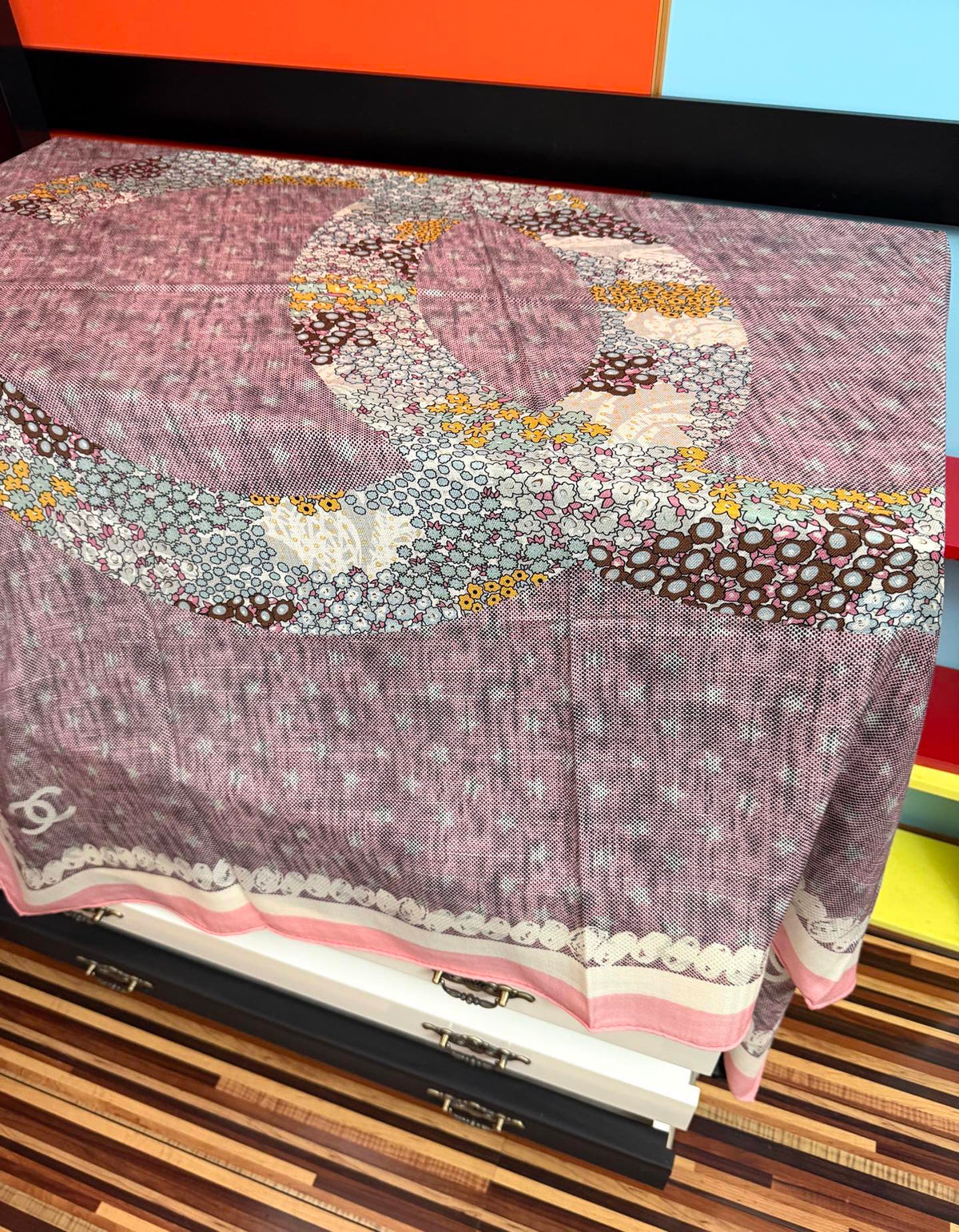 CC Scarf 140x140 Colorful Twill Silk Cashmere 569483