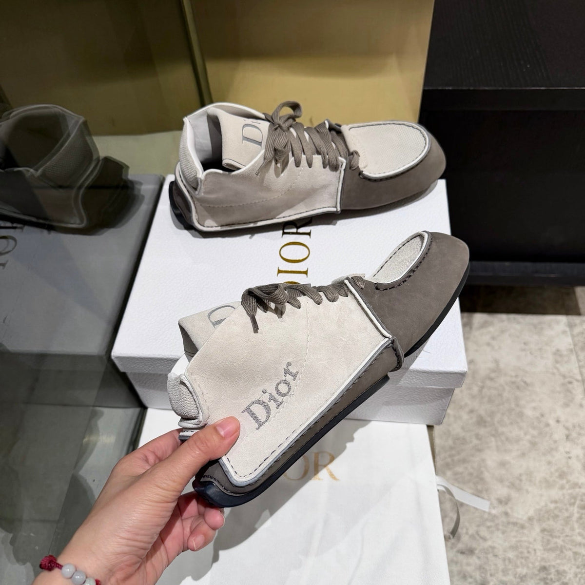 CD 26s Roadie Sneakers Gray White Suede Calfskin 157599