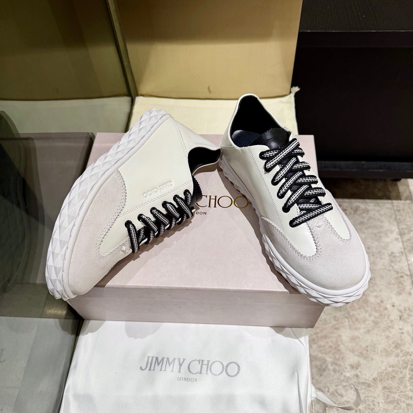 Jimmy Diamond Light Flex Sneaker Cream Grey Suede Leather 715043