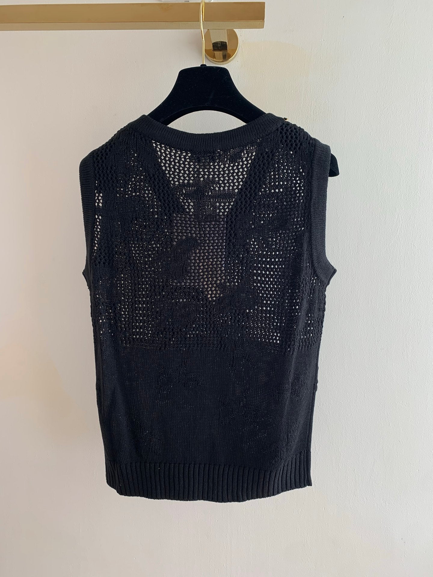 CC V-neck Chain Hollow-out Vest Black Flax 415823