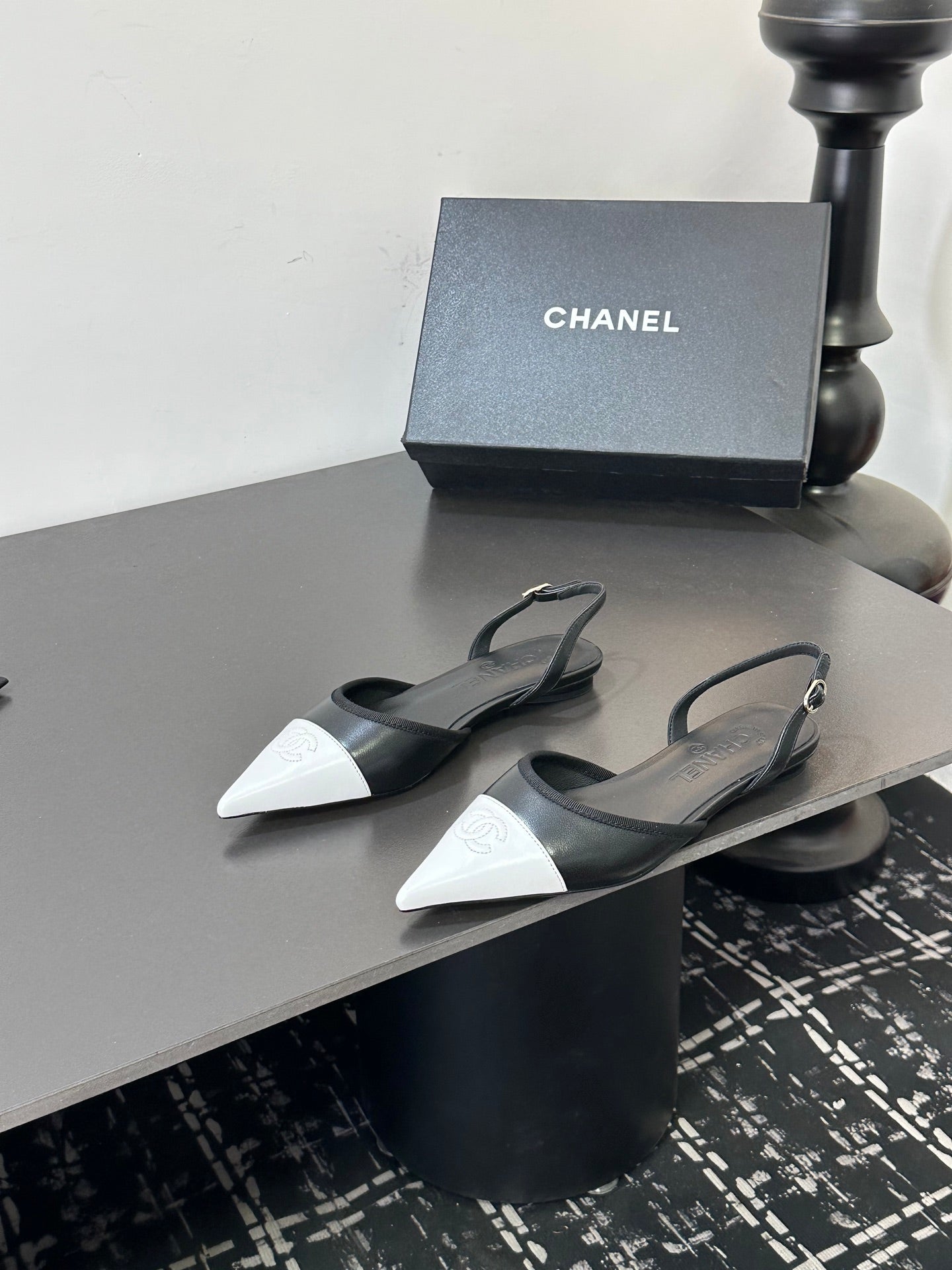 Chanel 26S Slingback Flats In Black And White Lambskin