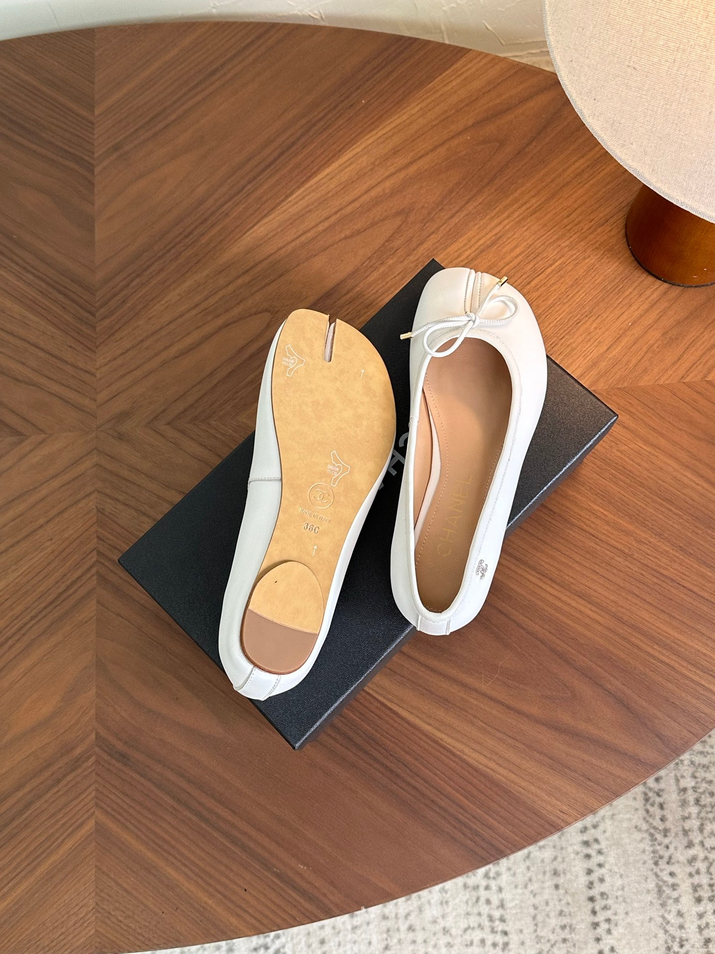 CC 26s Split-Toe Ballet Flat White Lambskin 938194