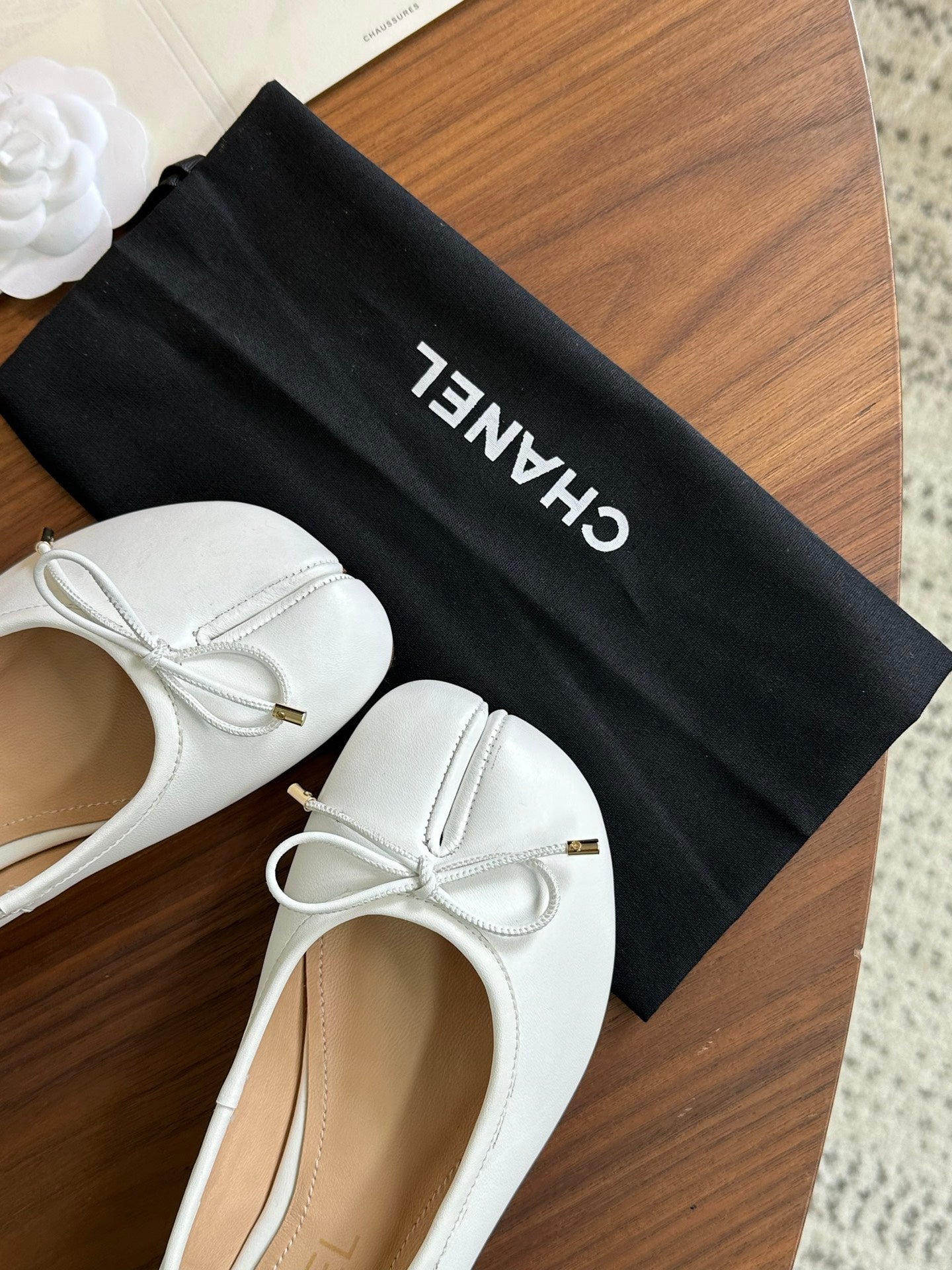 CC 26s Split-Toe Ballet Flat White Lambskin 938194