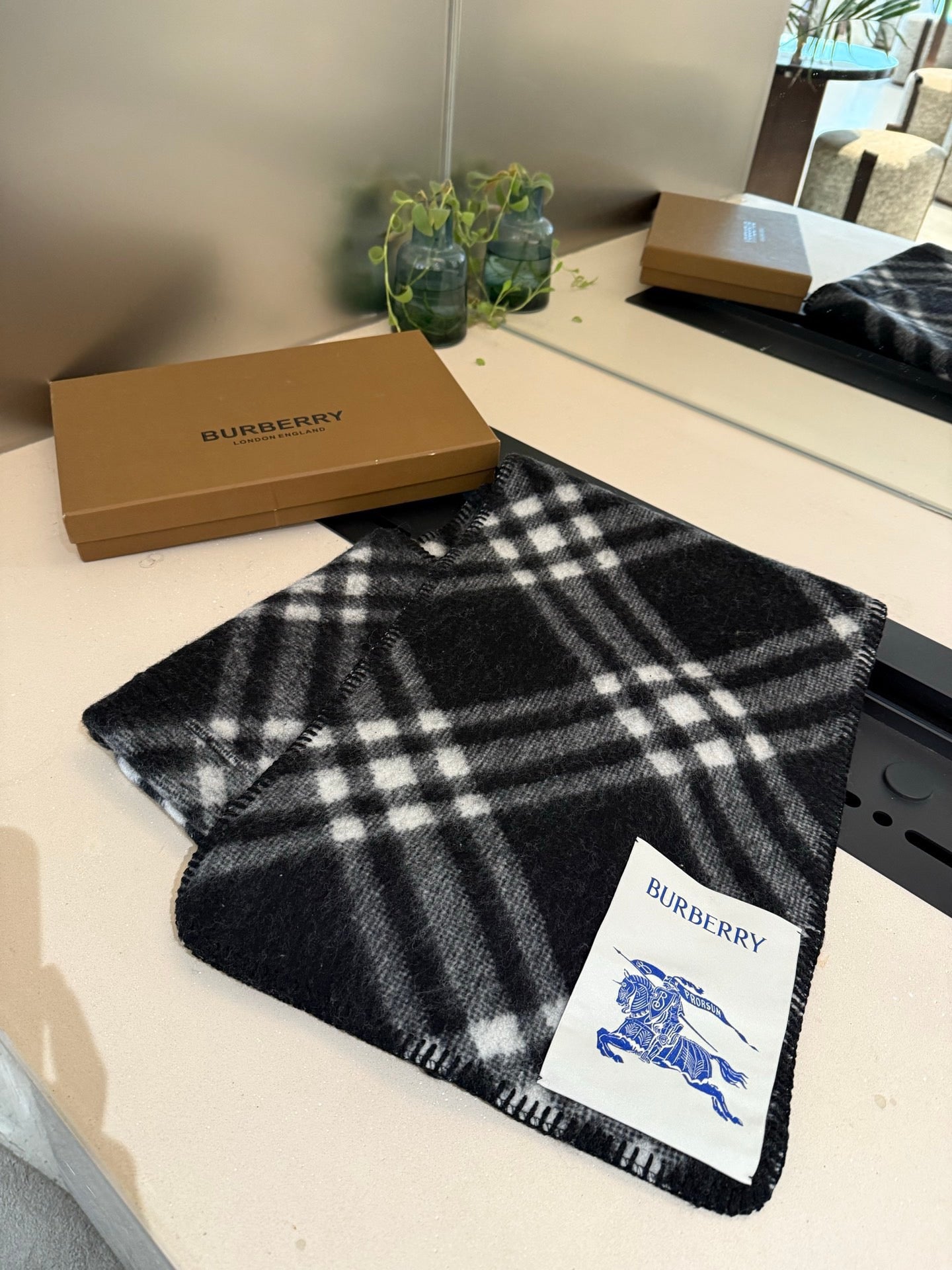 Burberry 26s Scarf 180cm Cashmere 441249