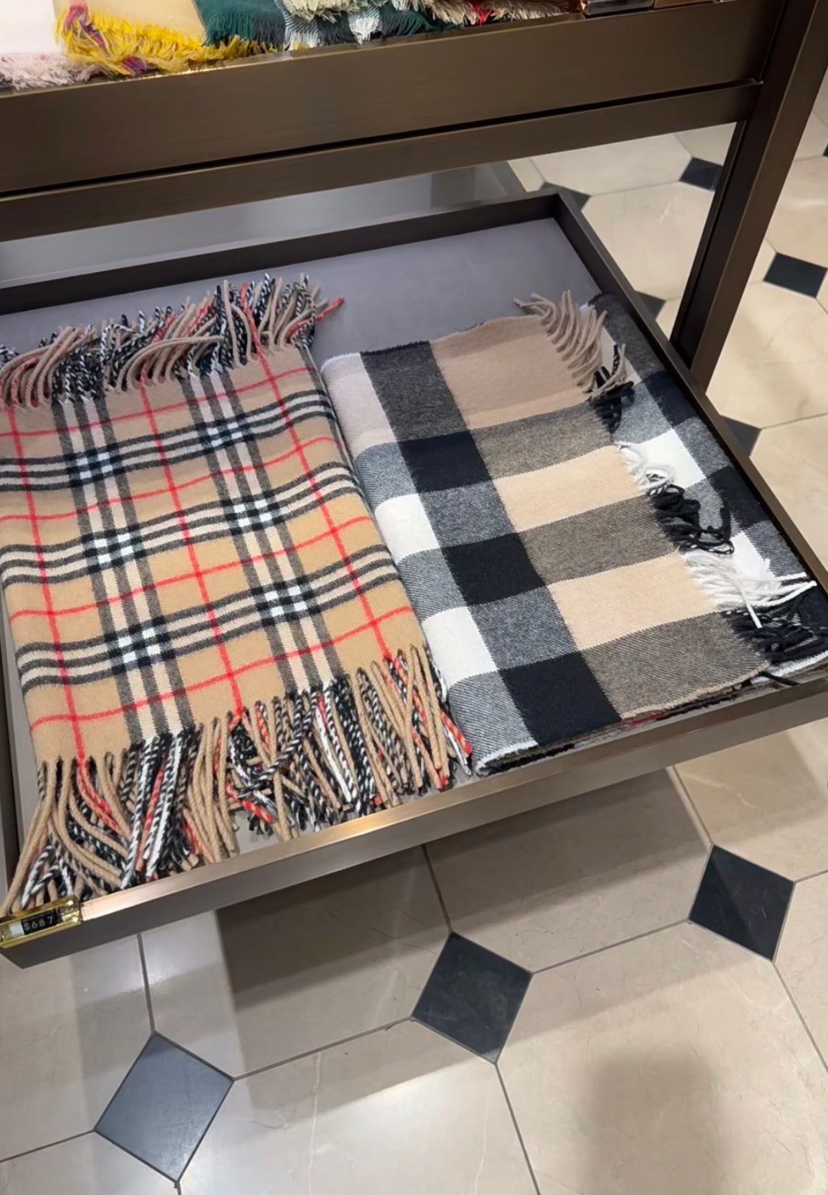 Fendi 26s Scarf 200cm 441256