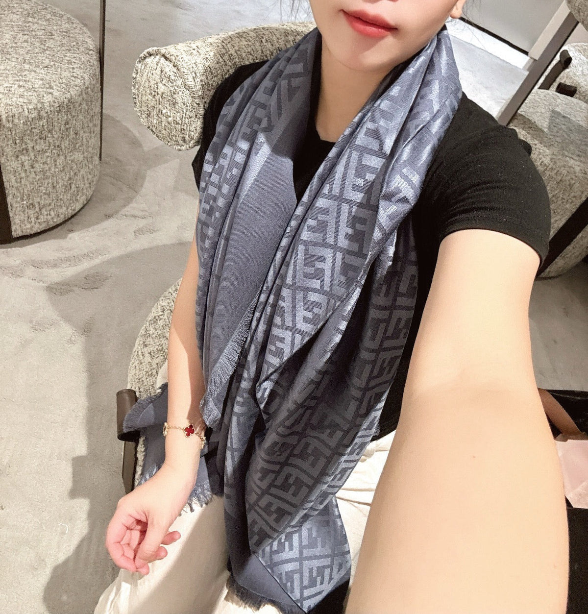 Fendi 26s Scarf 140 In Wool Silk 444840