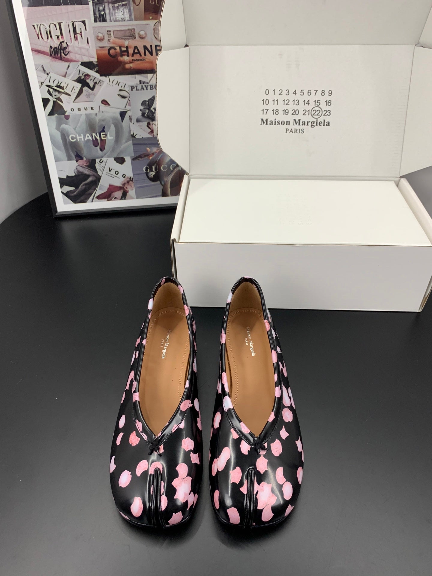 MM6 Tabi Ballet Flats 2cm Black Pink Cowhide 895245
