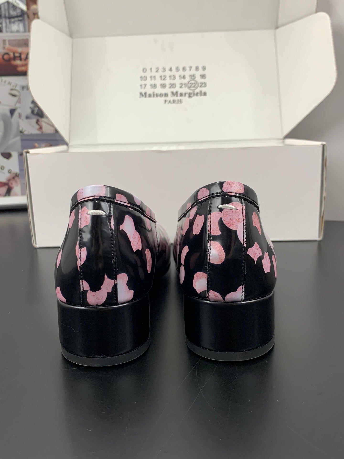 MM6 Tabi Ballet Flats 2cm Black Pink Cowhide 895245