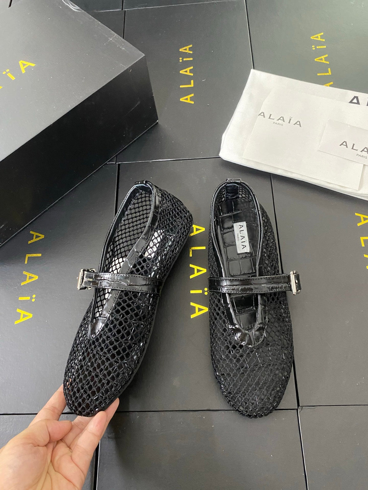 Alaia 26s Mary Jane Black Fishnet Strass Croc-Effect Leather 195004