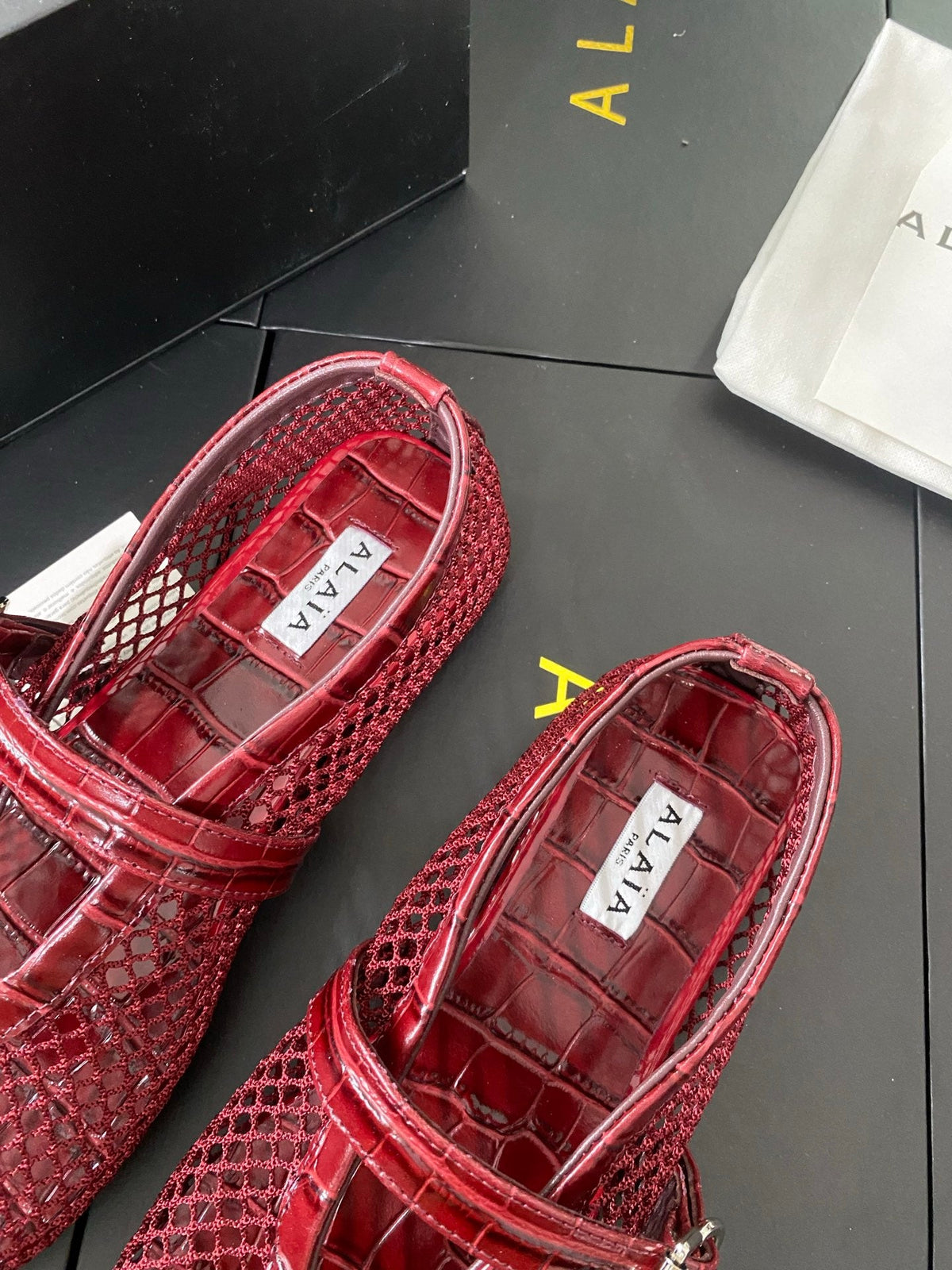 Alaia 26s Mary Jane Red Fishnet Strass Croc-Effect Leather 195002