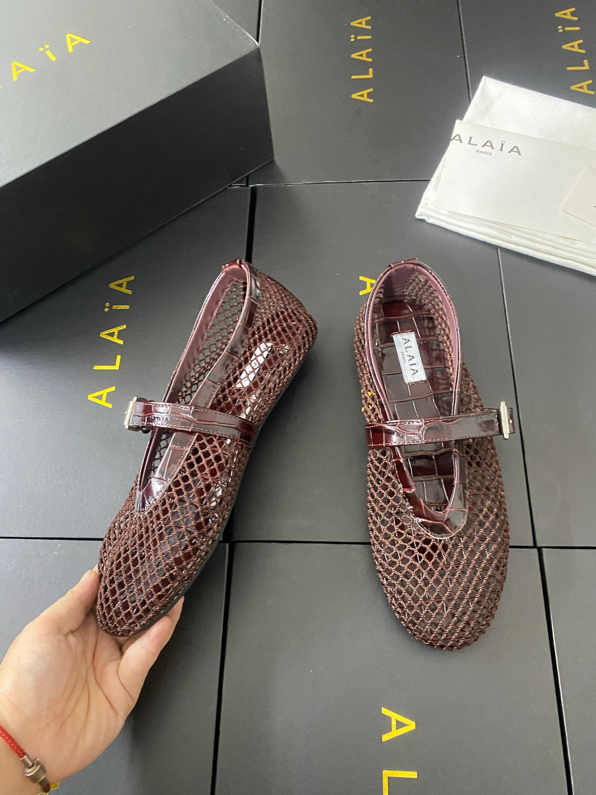 Alaia 26s Mary Jane Burgundy Fishnet Strass Croc-Effect Leather 195003