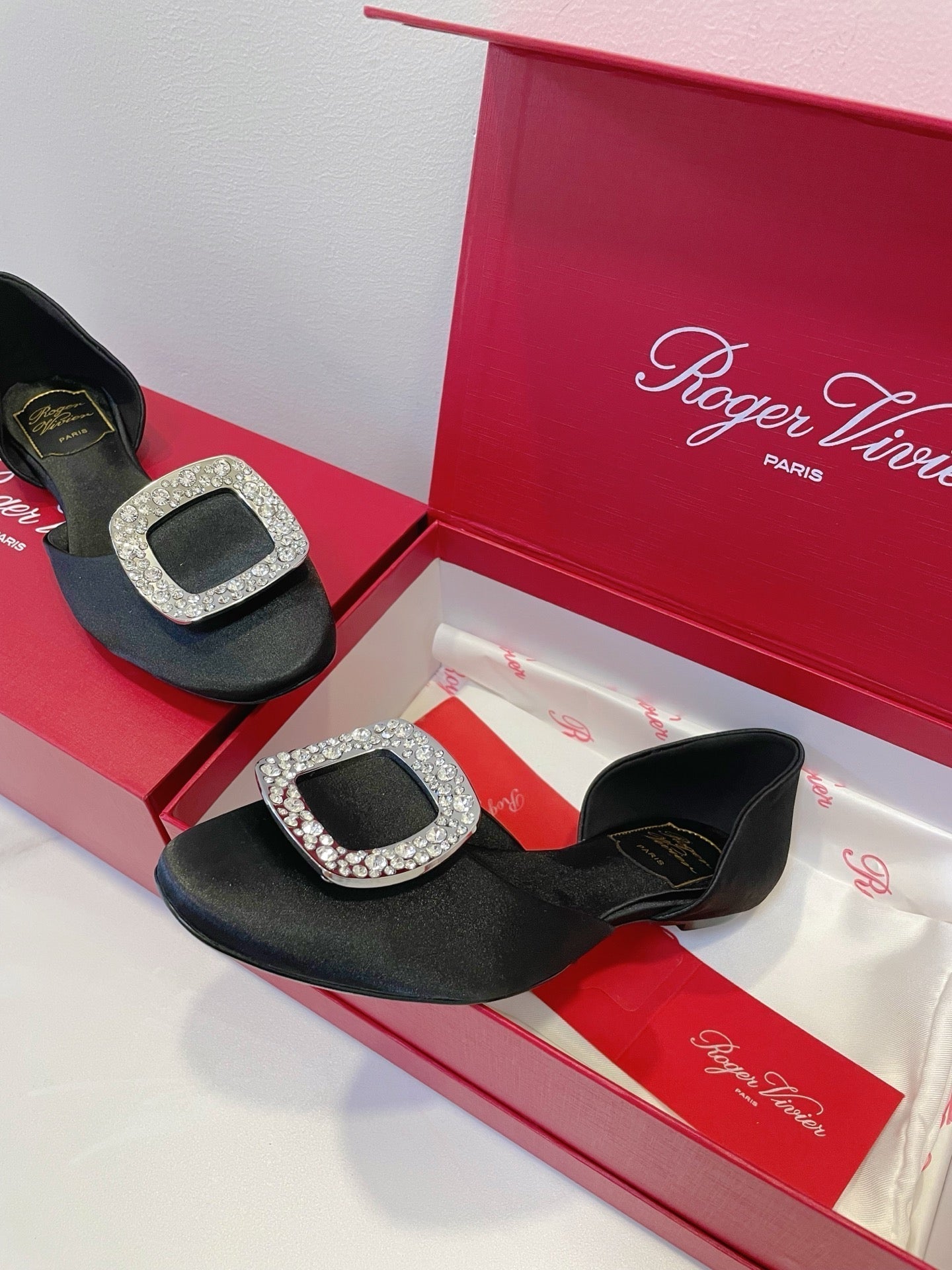 Viv Chips Ballerina Flat Black Silk
