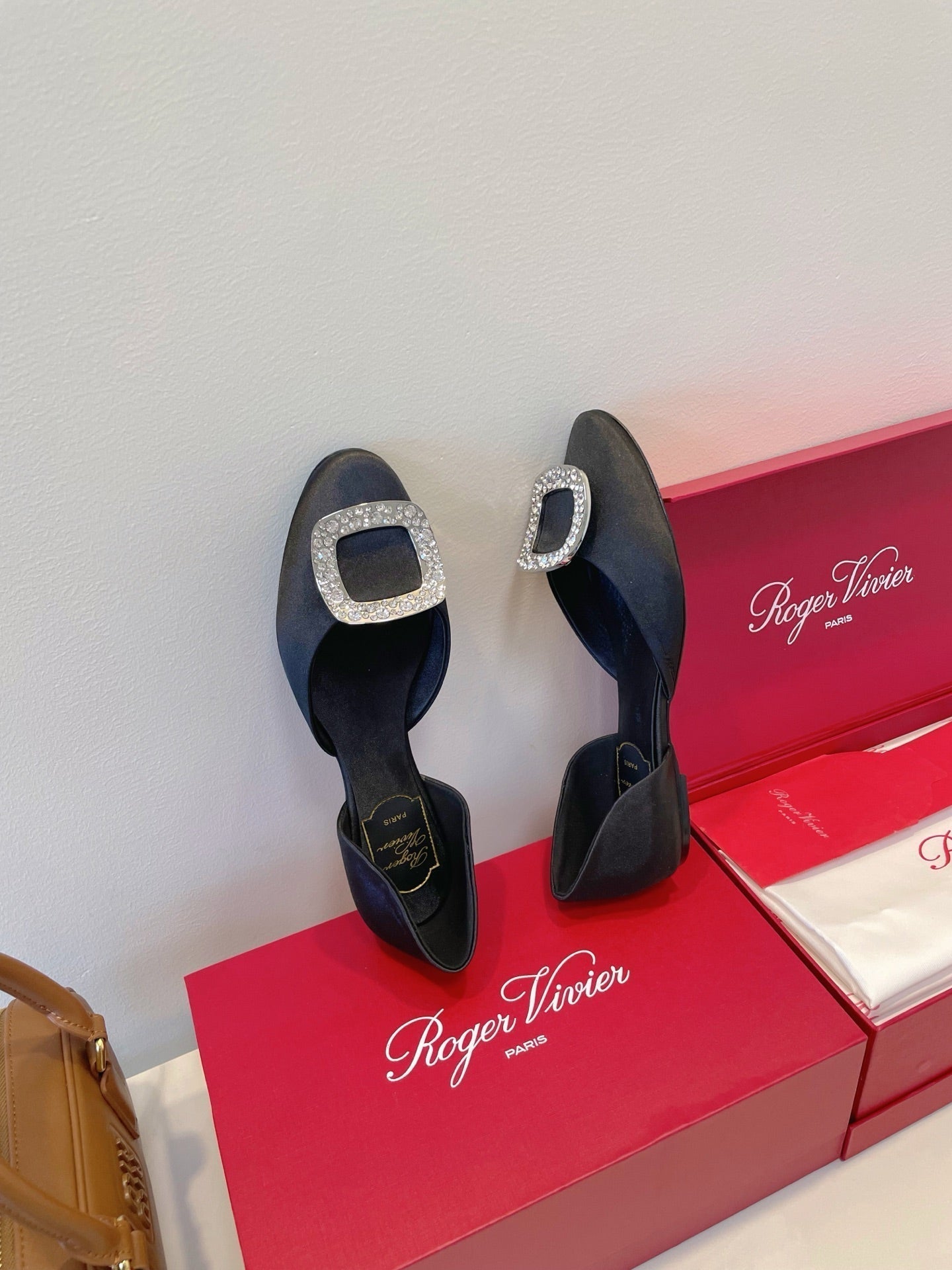 Viv Chips Ballerina Flat Black Silk