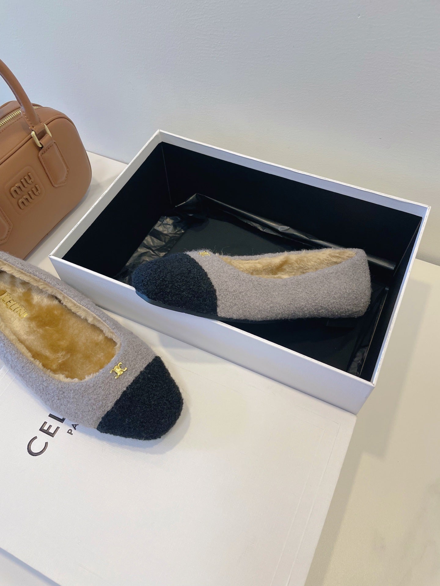 Celine 26s Flat Shoes In Grey And Black Wool