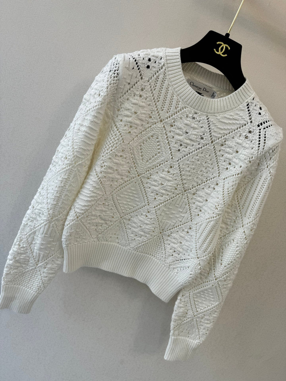CD 26s Sweater White Argyle Knit 154809