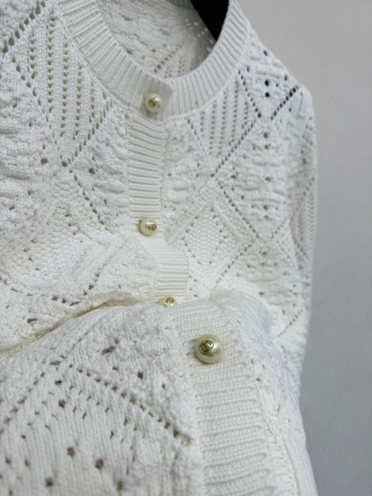 CD 26s Cardigan White Argyle Knit 154809