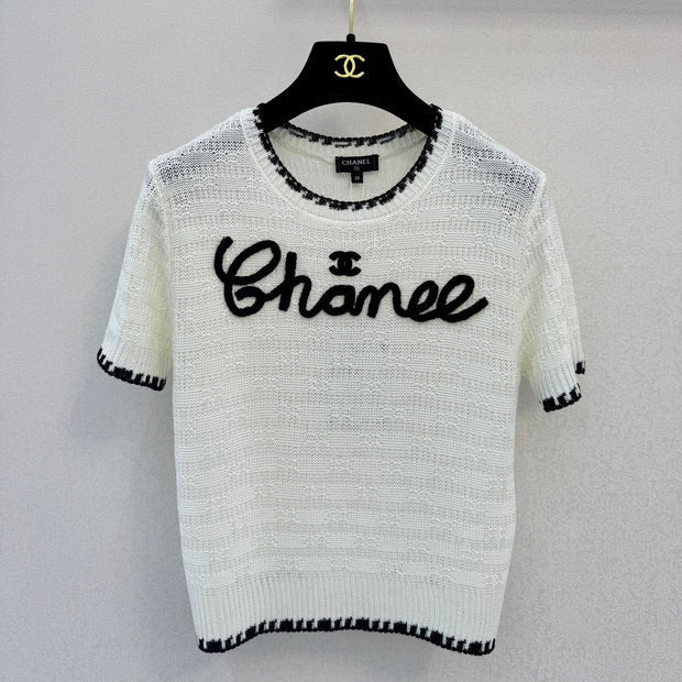 Chanel 2026 Embroidery Logo Short-sleeved Shirt White Black Wool 364270