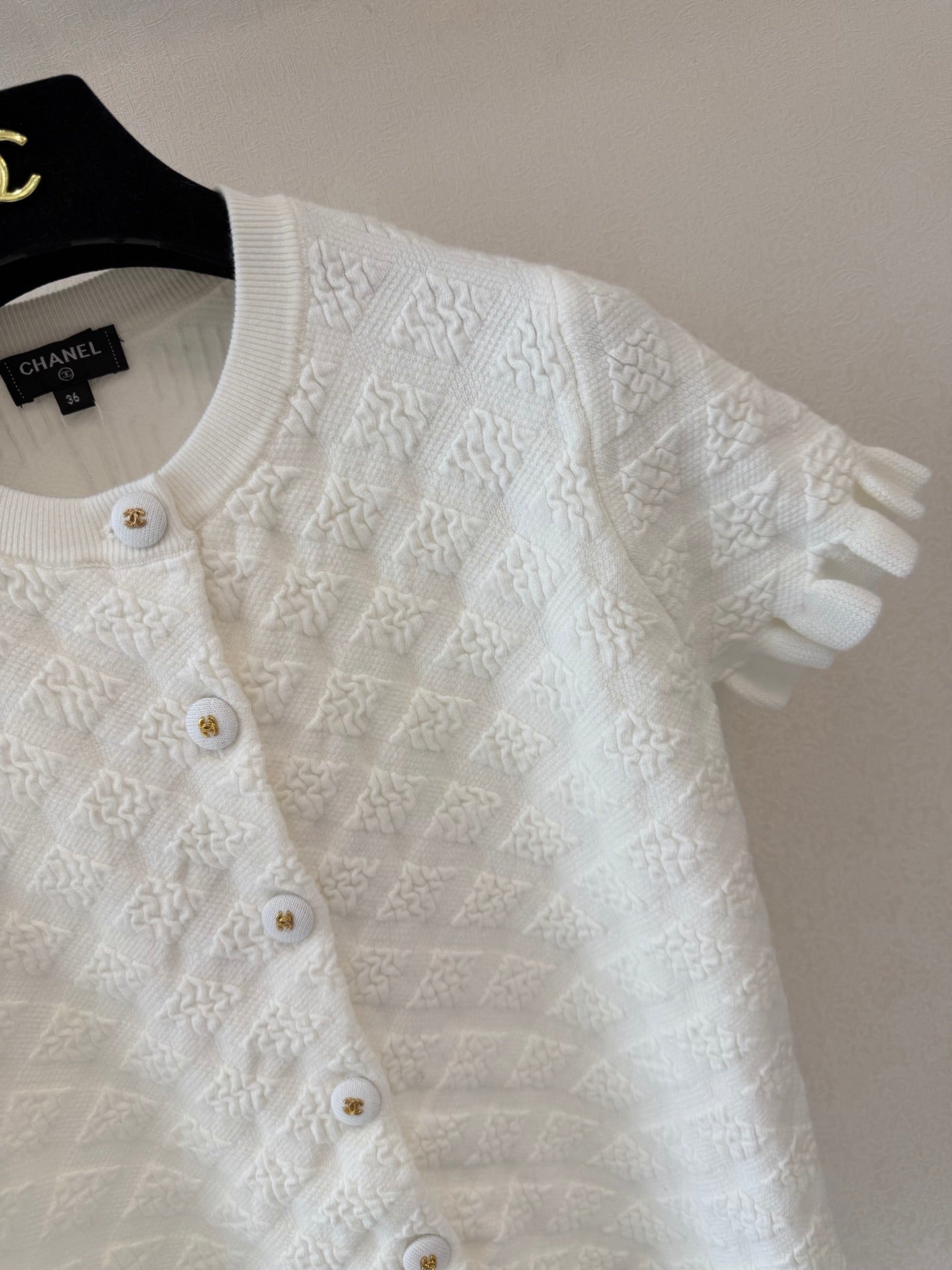 CC Crew Neck Short-Sleeved Cardigan White Cotton Silk 394834