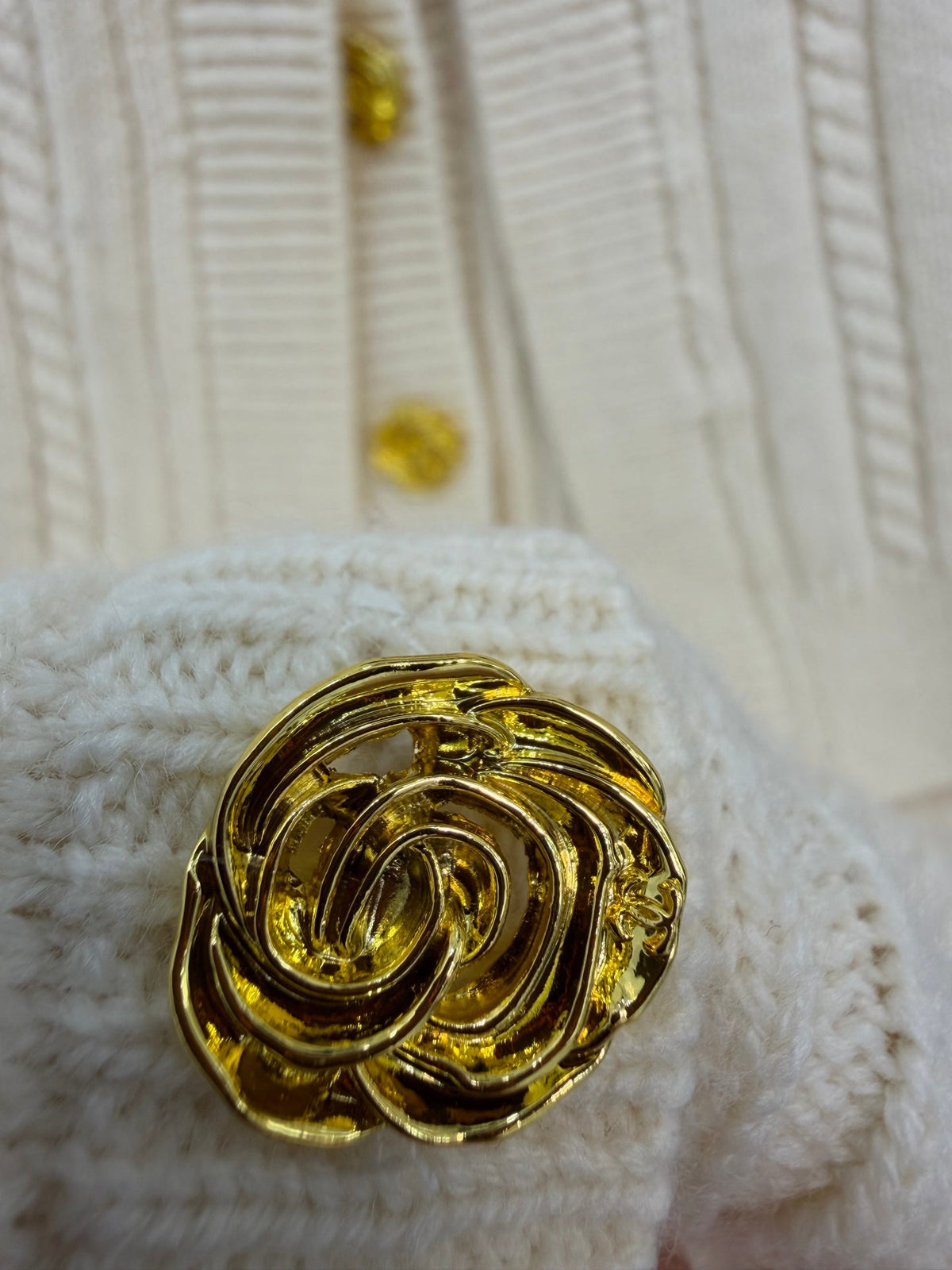 Chanel 26s Cape Detail Cable Knit Cardigan Off White 450974