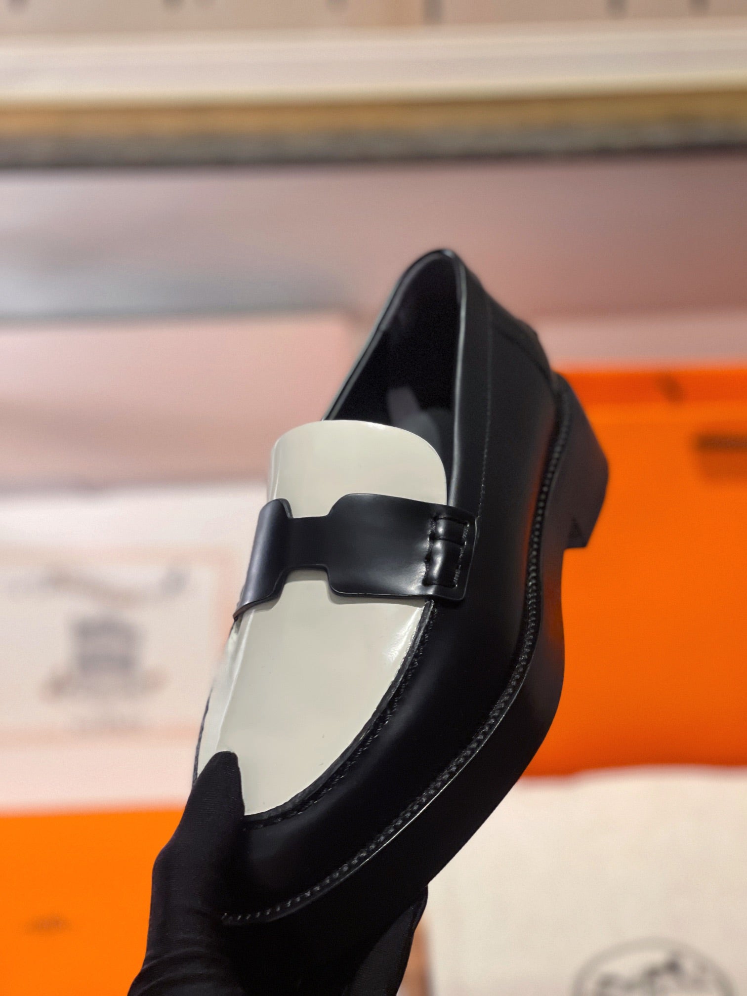 HM Loafer In White Calfskin 100159