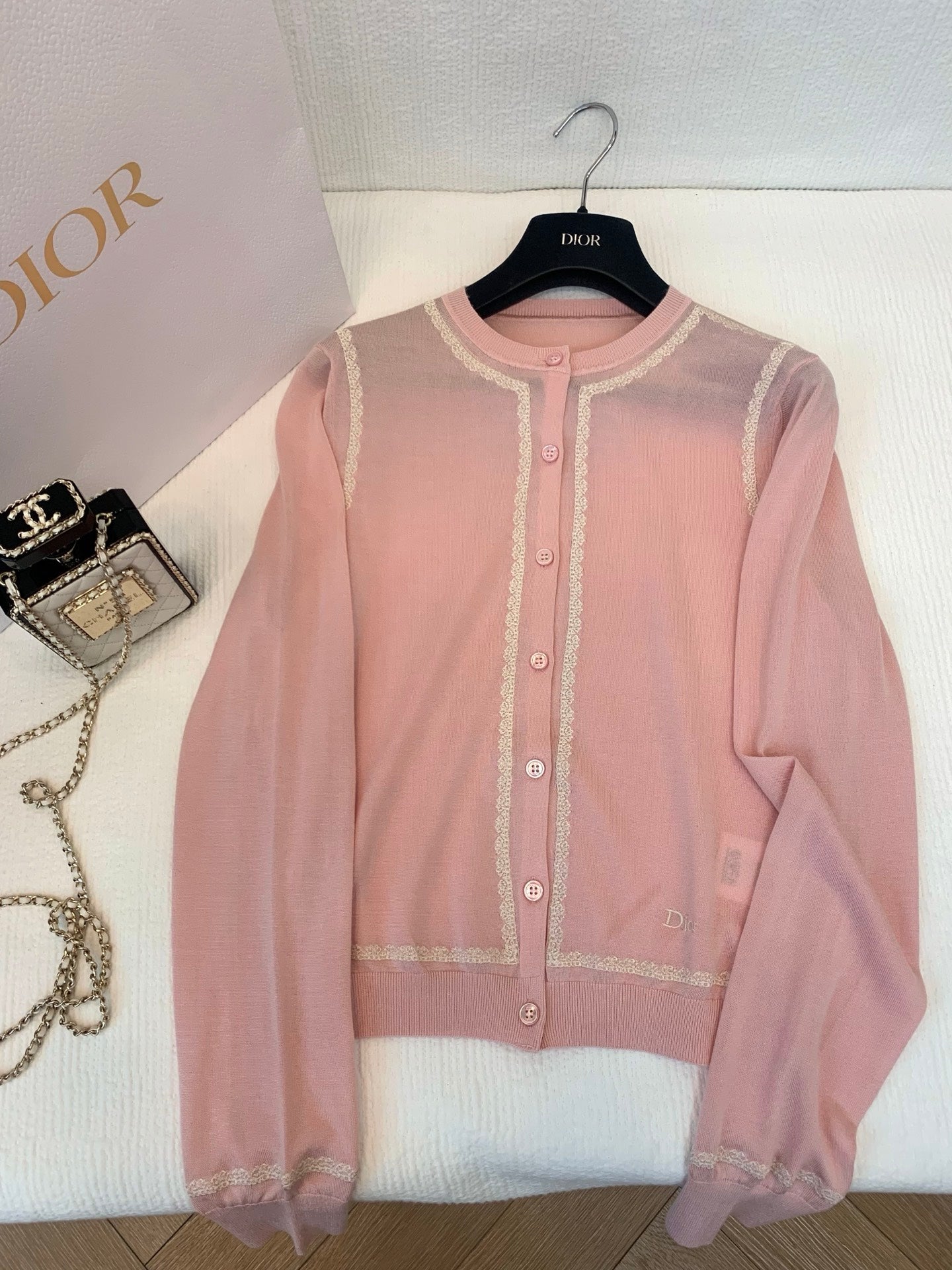 CD 26s Cardigan Light Pink Silk Knit 371681