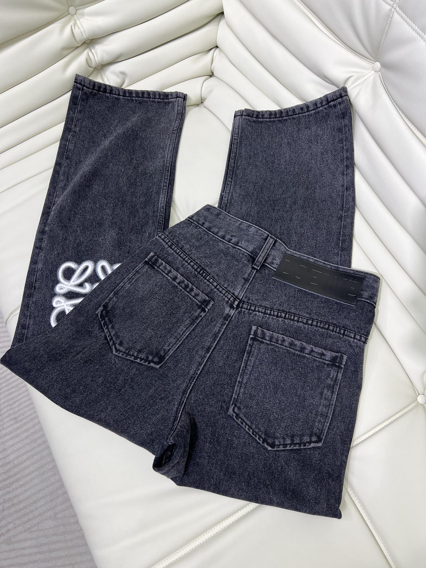 Loewe 26s Straight Leg Jeans Denim 407985