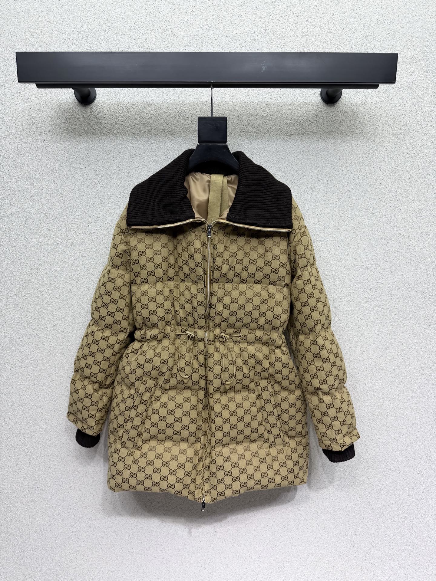 GG Puffer Jacket Beige Brown Fabric 343385