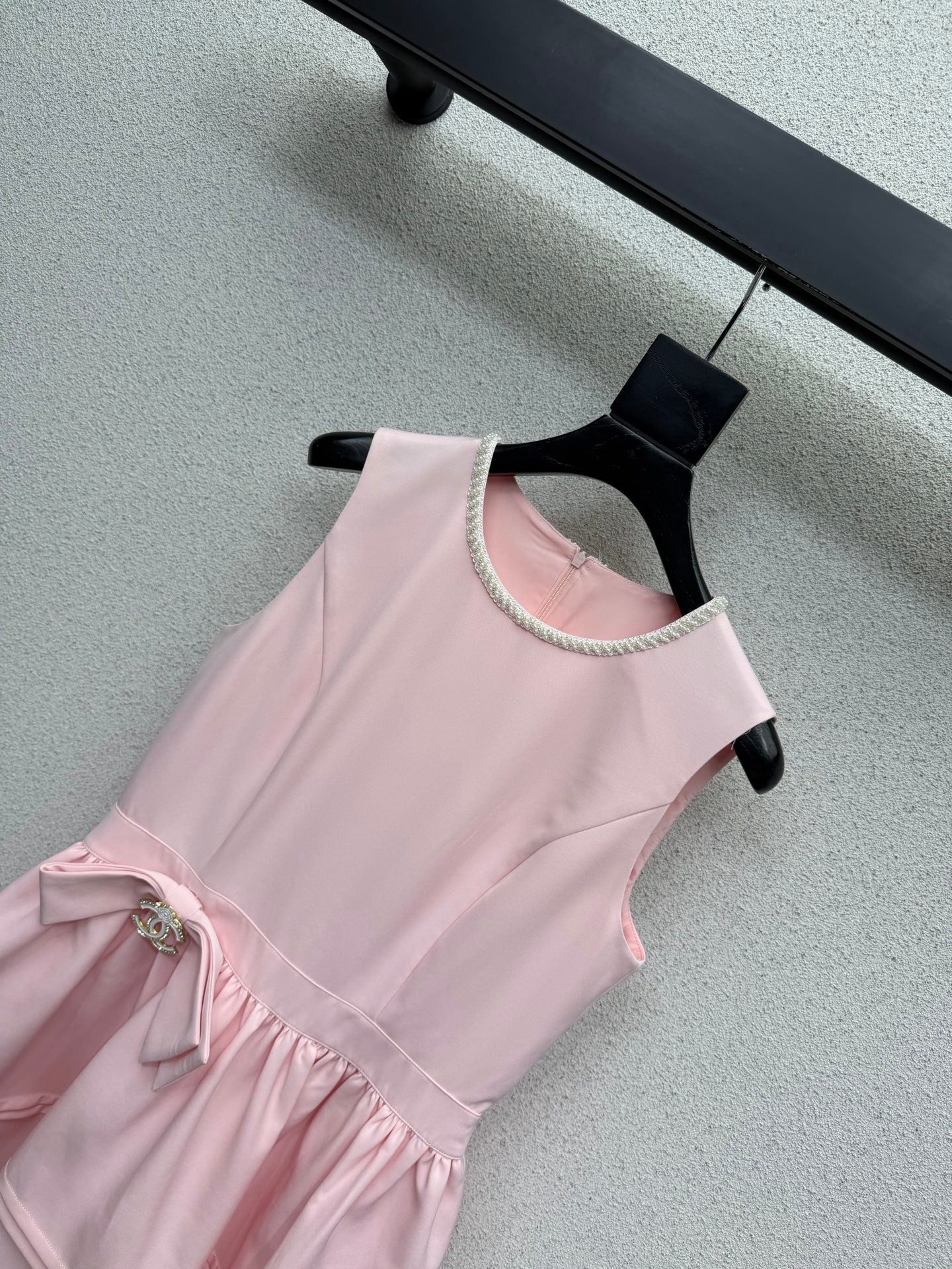 CC 26s Sleeveless Dresses Light Pink Cotton Polyester 398289
