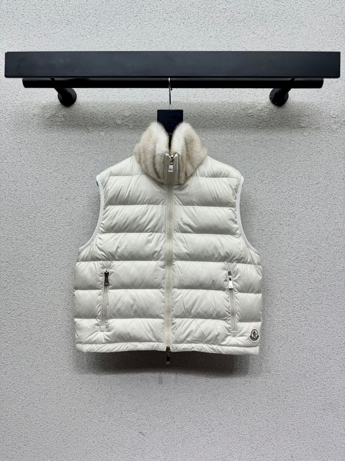 MC 26s Vest Windbreaker Set White Polyester Cotton 439031
