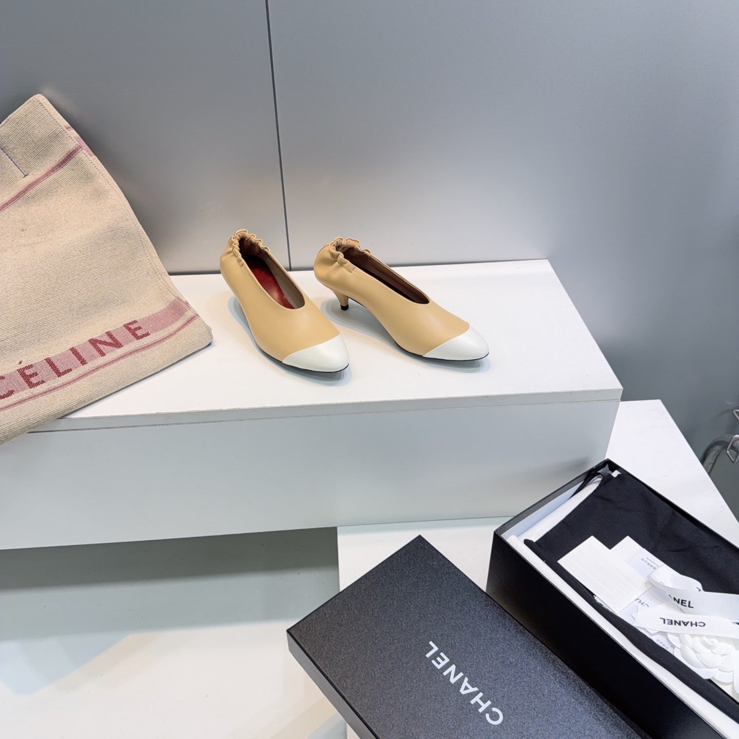 CC 2026 Pumps 4.5cm White Beige Lambskin 741643