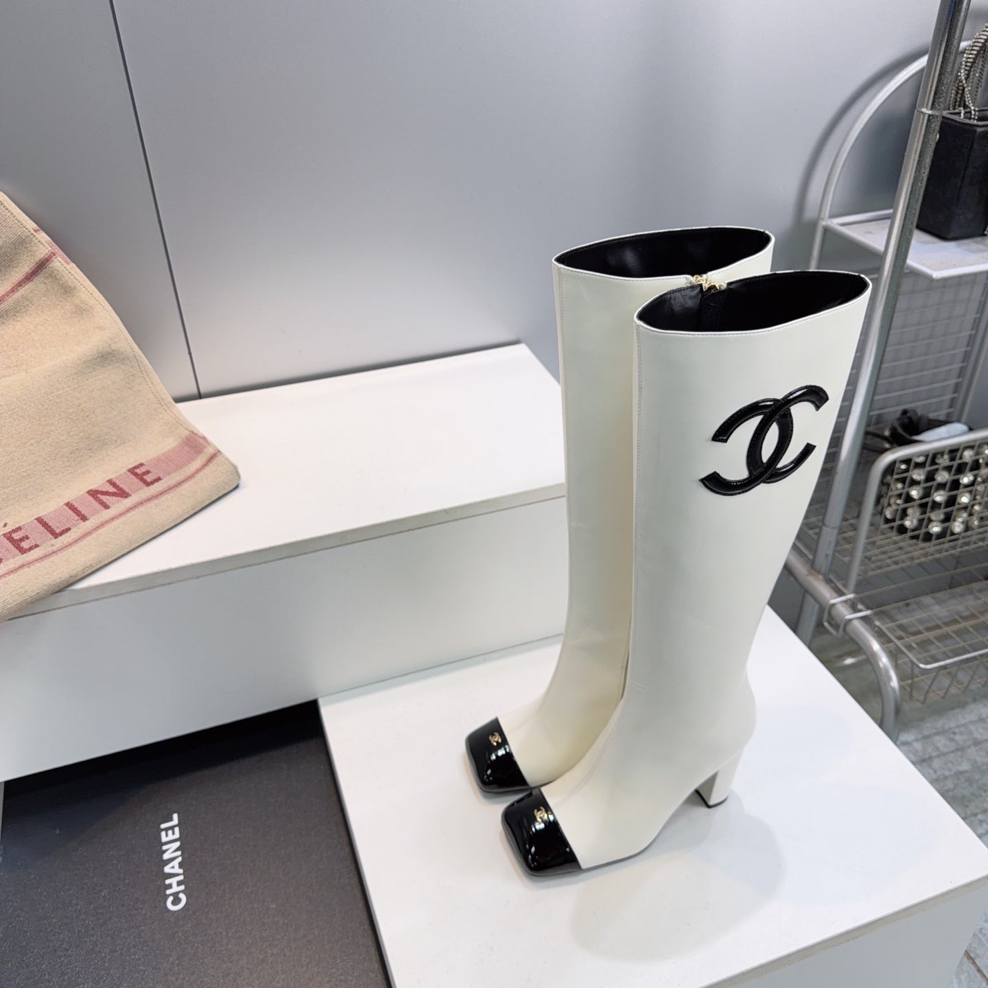CC 26s Cap-Toe Knee-High Boots 8.5cm White Stretch Lambskin 966848