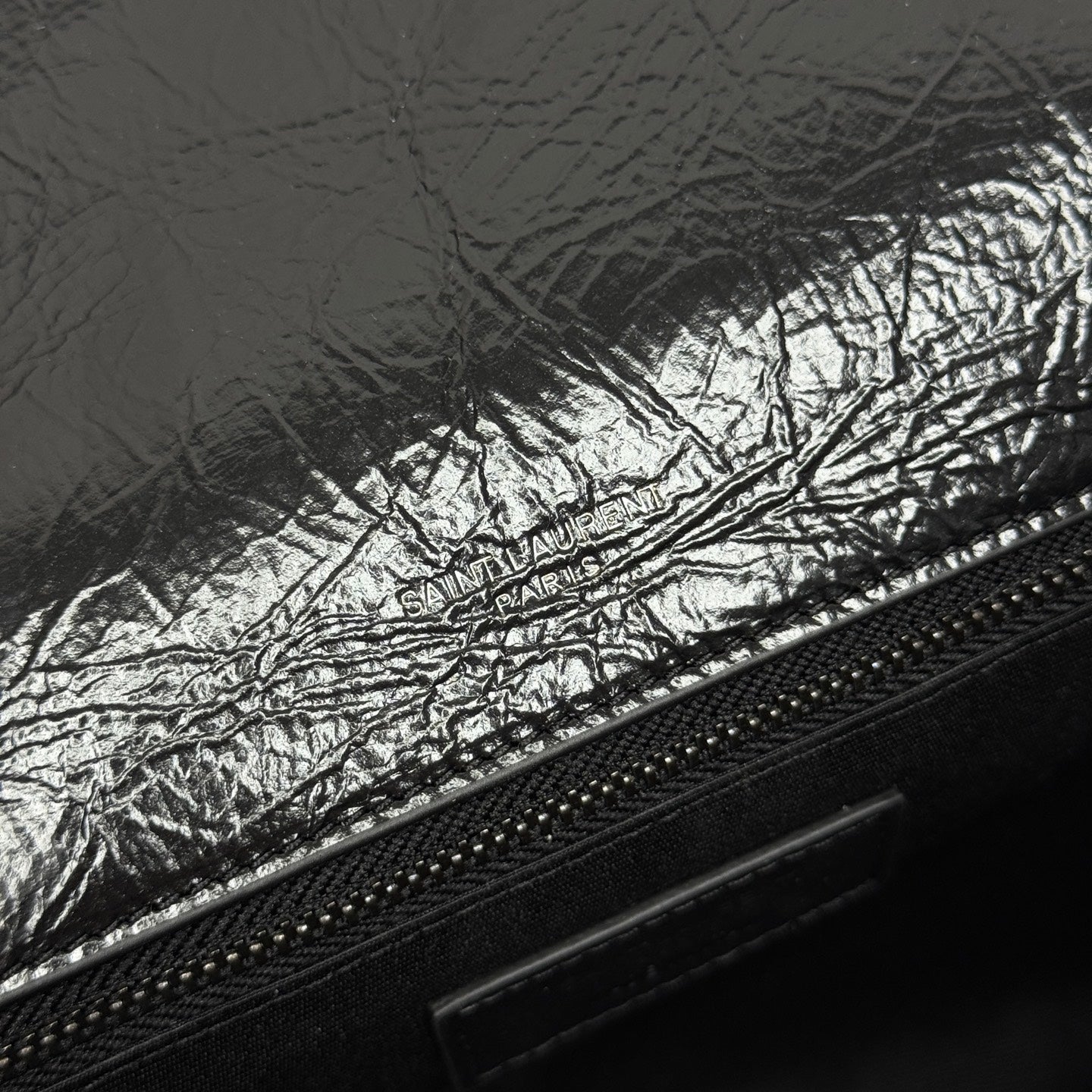 YSL Niki Shoulder Bag 28cm Black Elephant Leather 285506