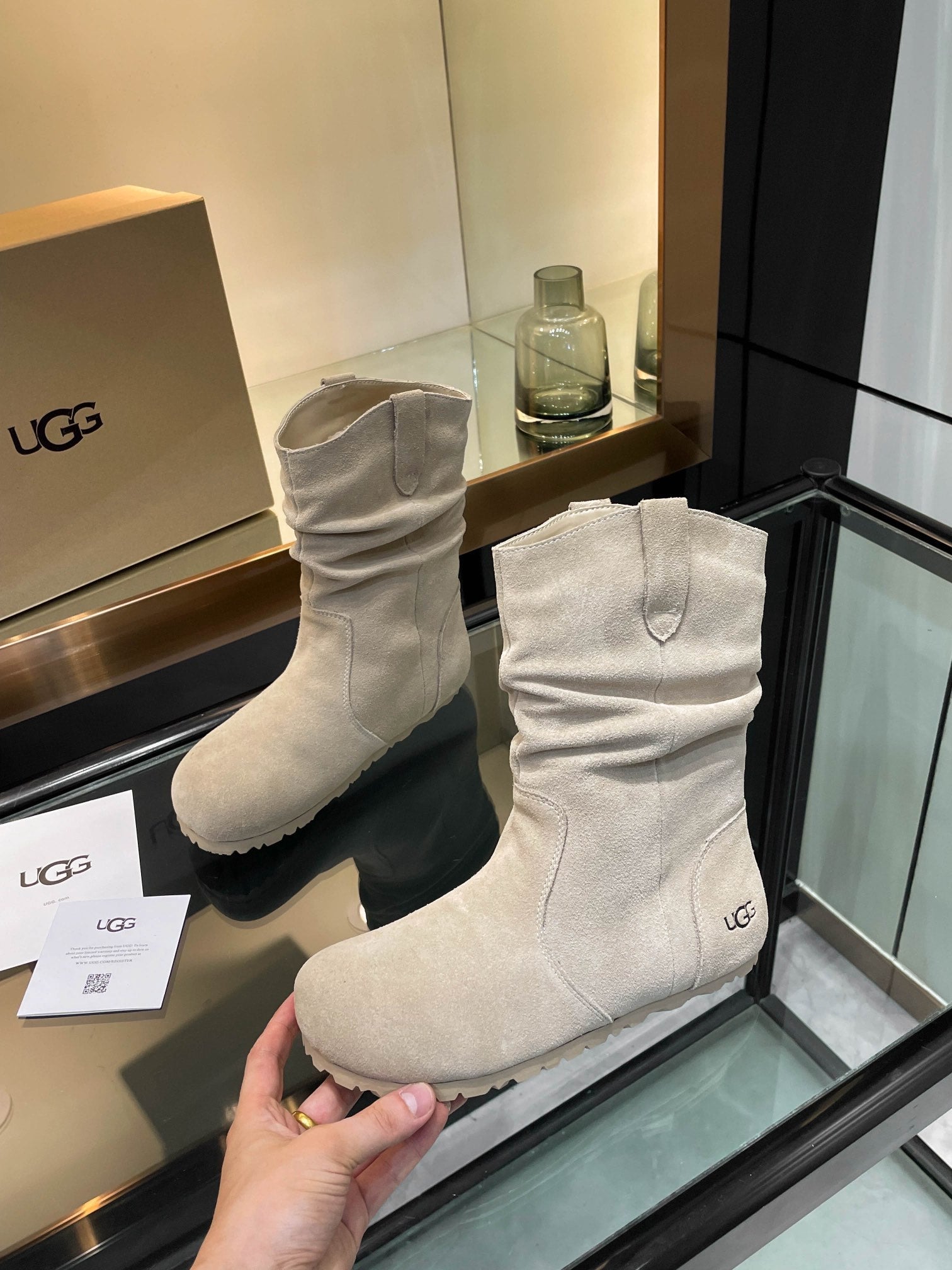 UGG Tasman Boots Taupe Suede 527290