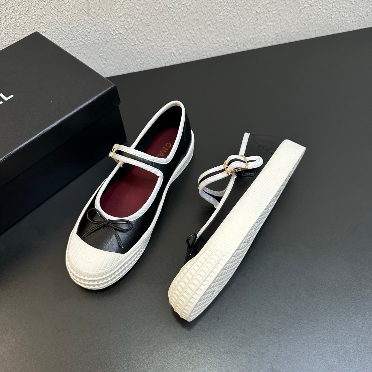 CC 26s Mary Jane Flat Black White Lambskin 846330