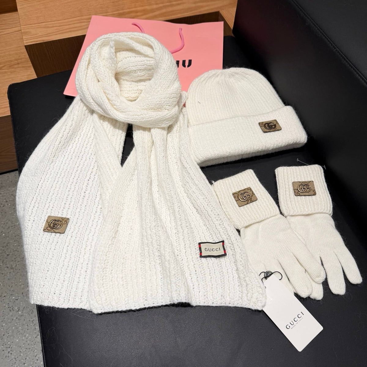 Gucci Accessories Scarf Beanie and Gloves Set White Knit 547620