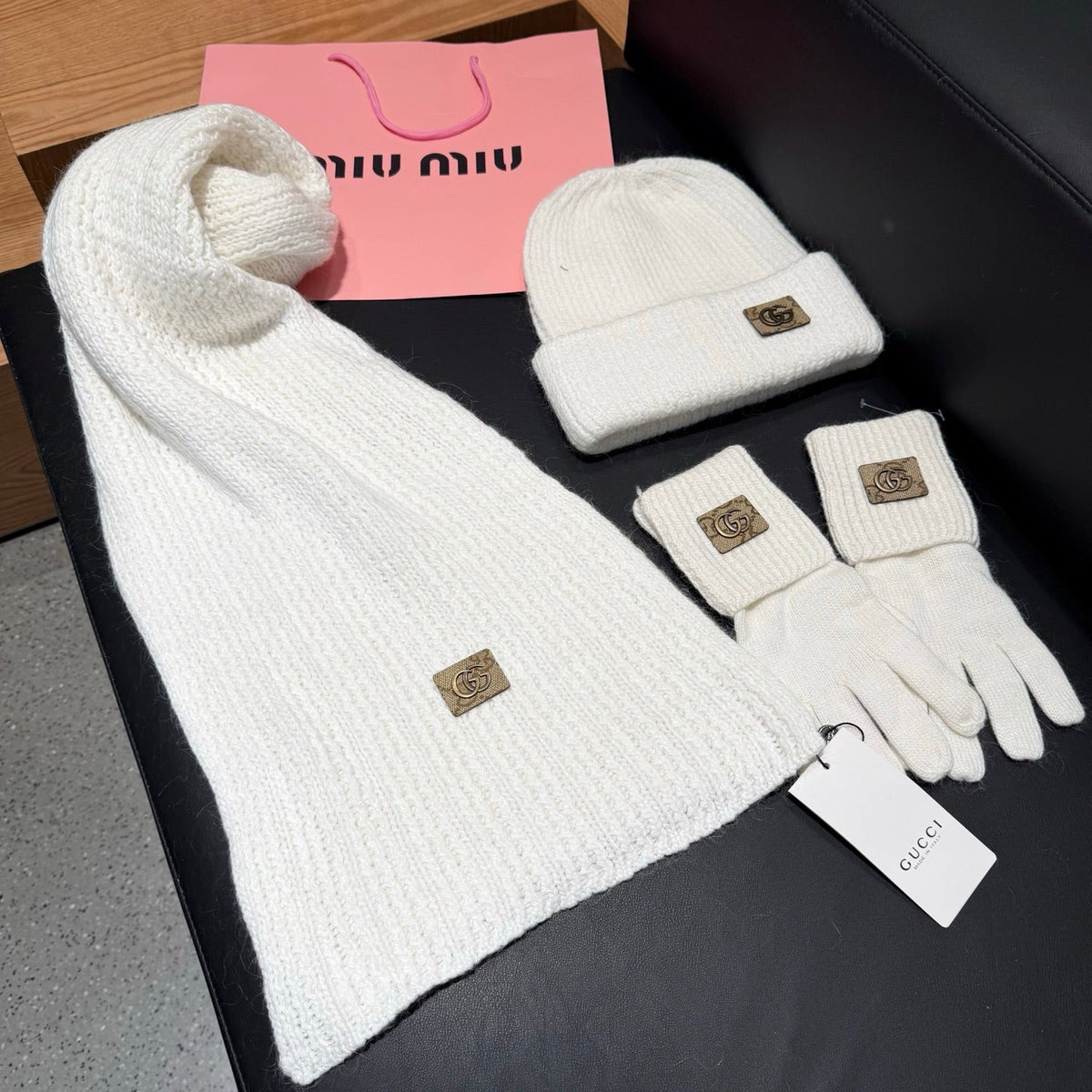 Gucci Accessories Scarf Beanie and Gloves Set White Knit 547620