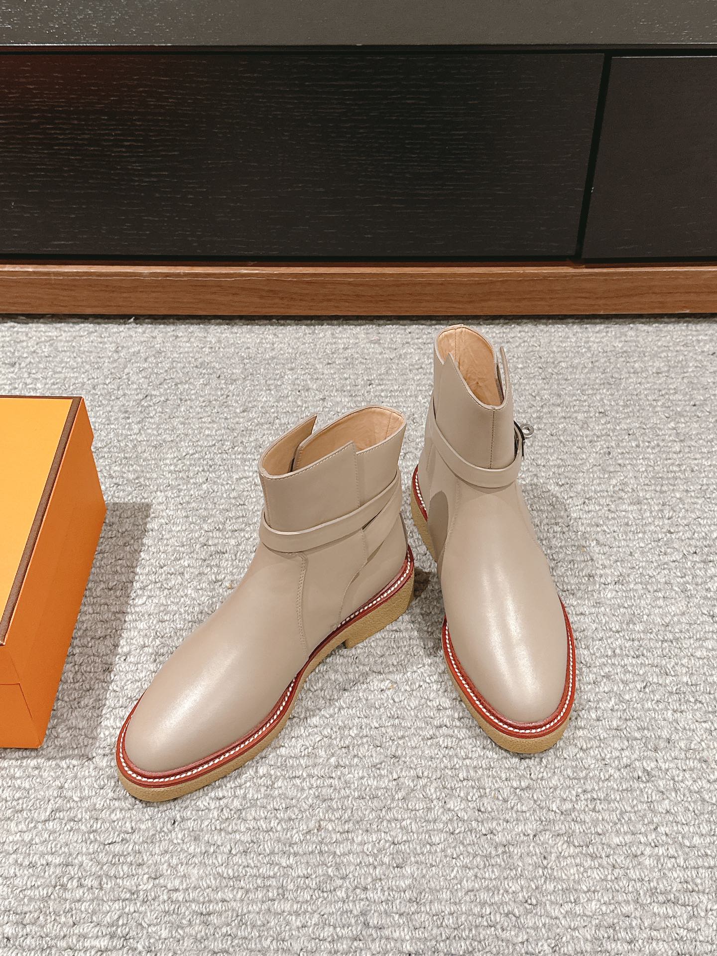 history ankle boot grey calfskin