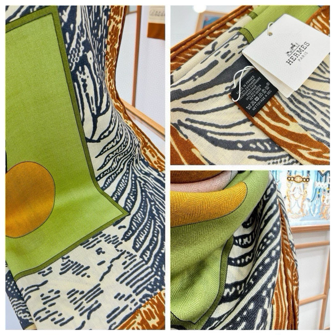 Cavalier en Formes shawl 140 CM In Colorful Cashmere And Silk 227893